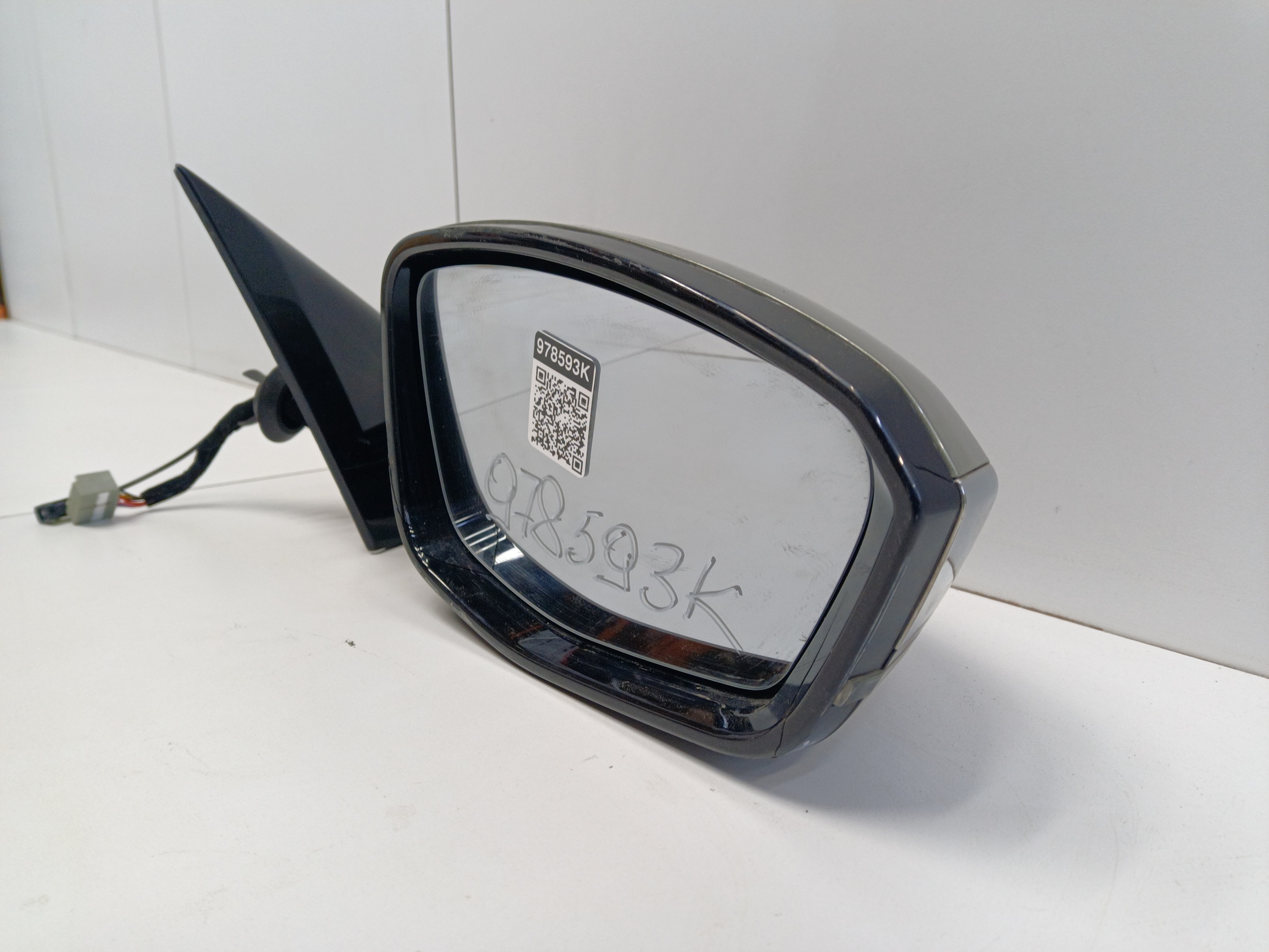 Зеркало правое Geely Preface 8 + 1 контактов