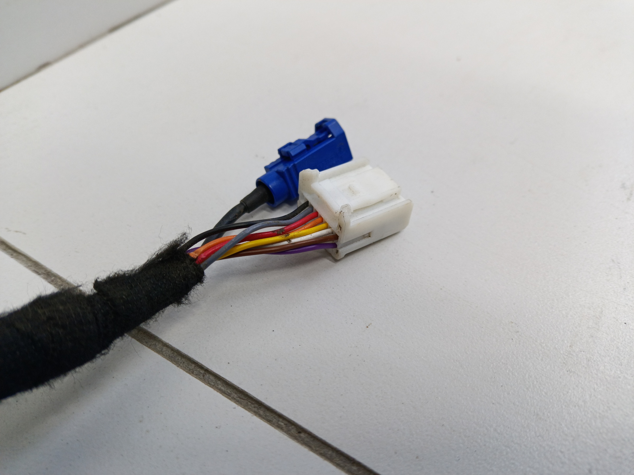 Зеркало левое Haval Jolion 8+1 контактов