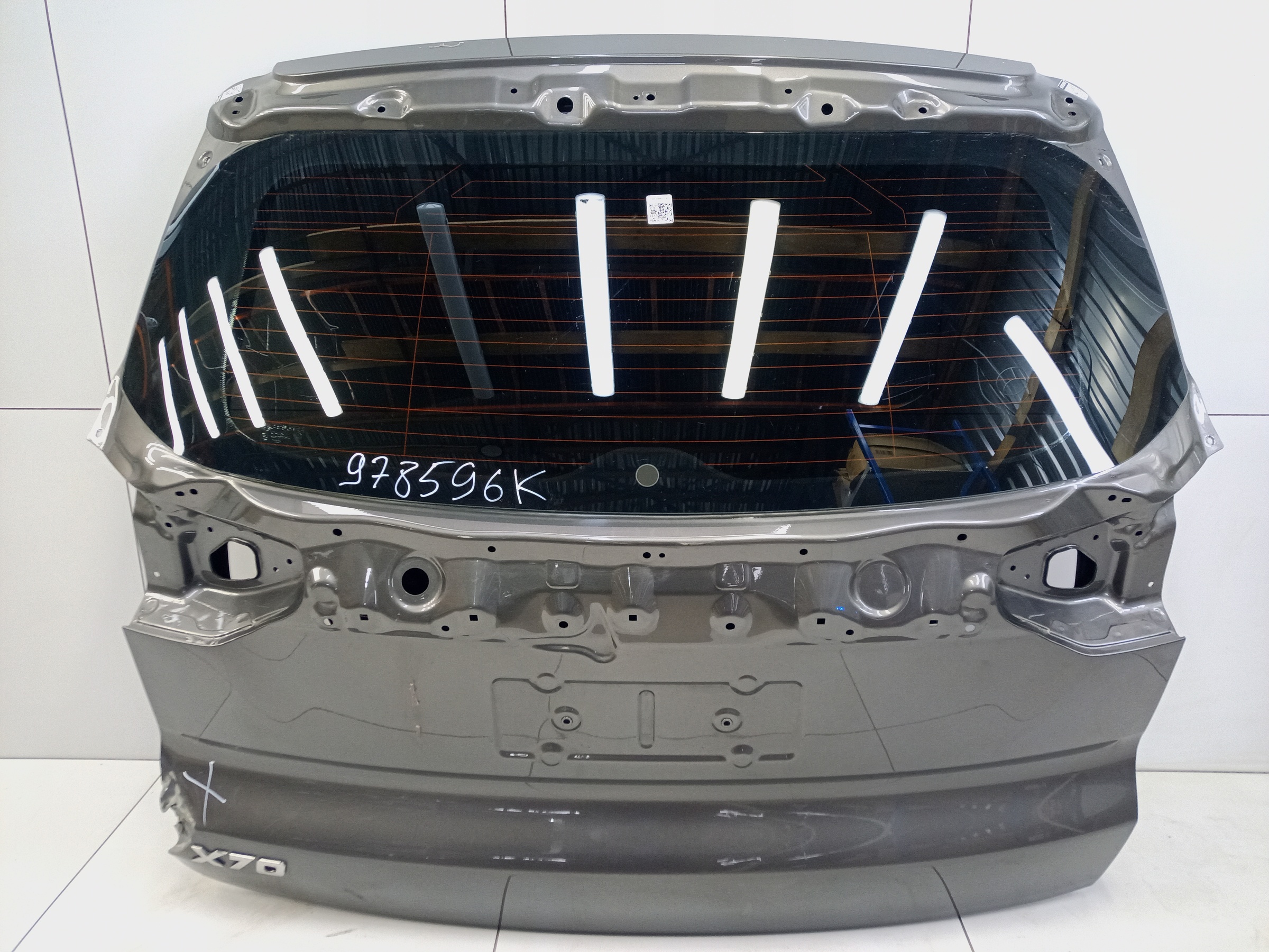 Стекло крышки багажника Geely Atlas Pro