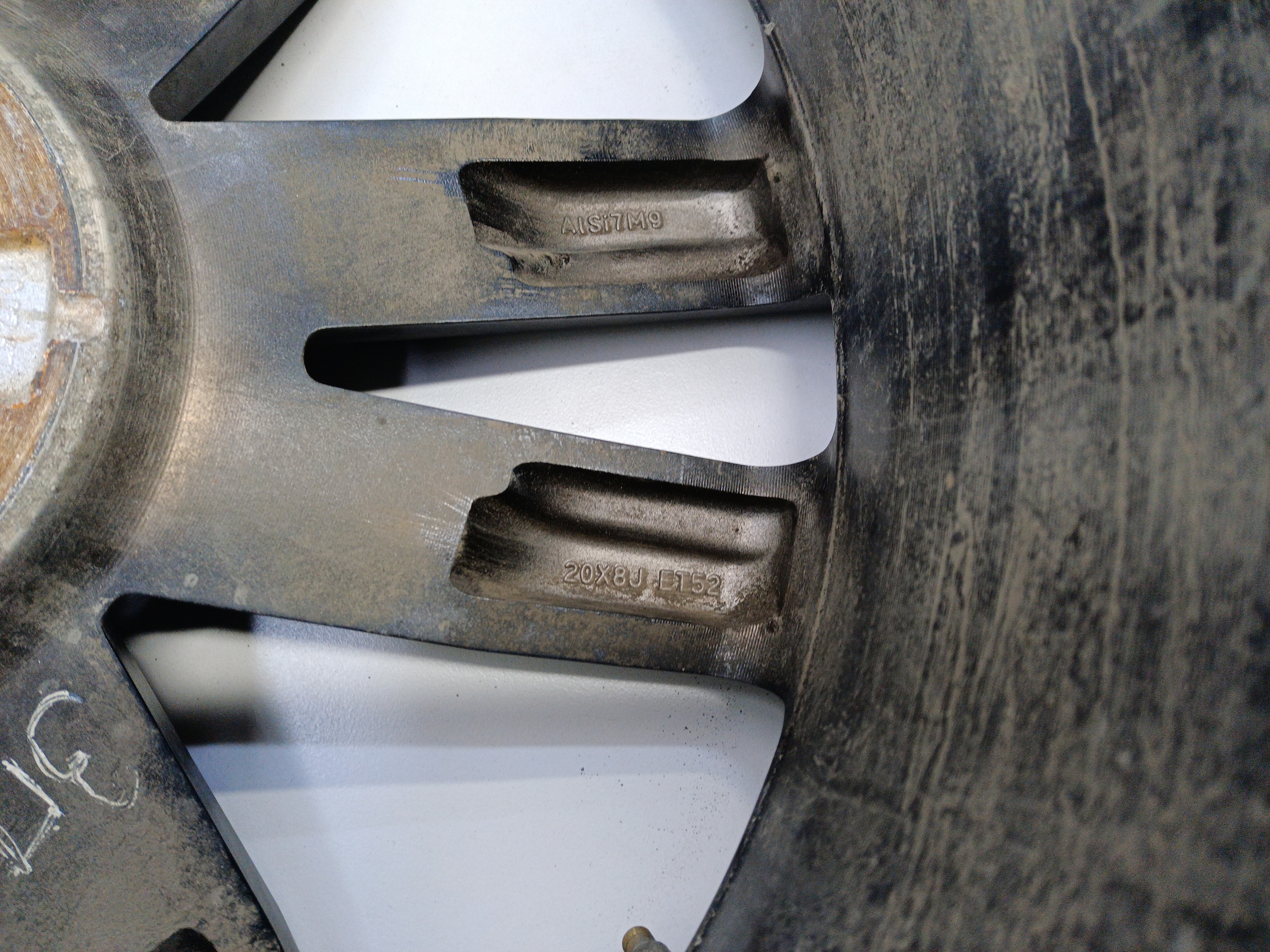 Диск колеса литой Geely Monjaro R20