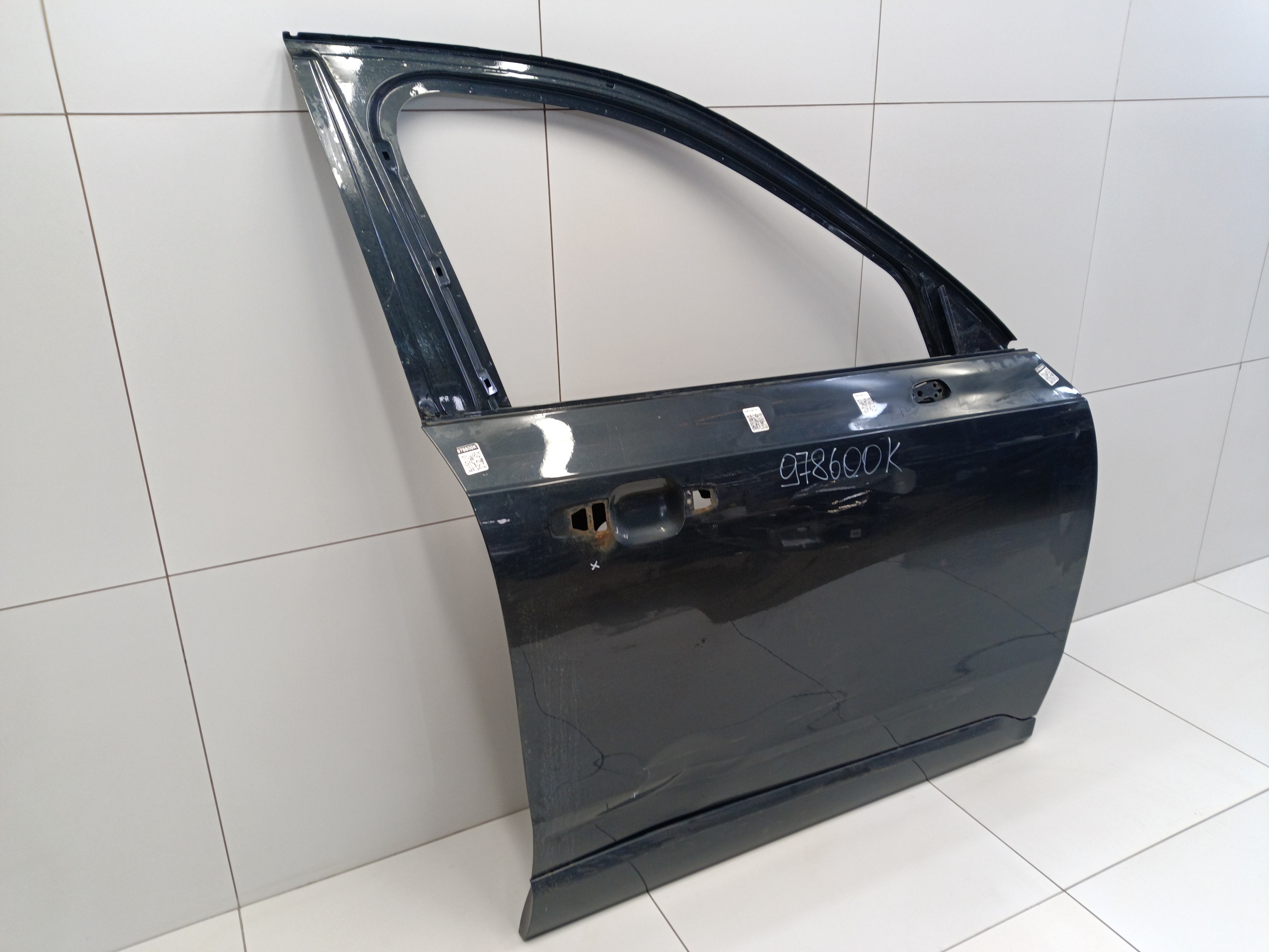 Дверь передняя правая Volvo XC90 2