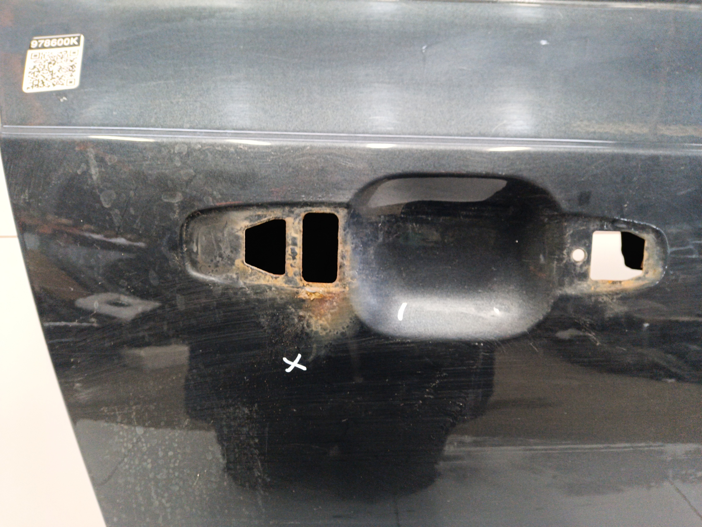 Дверь передняя правая Volvo XC90 2