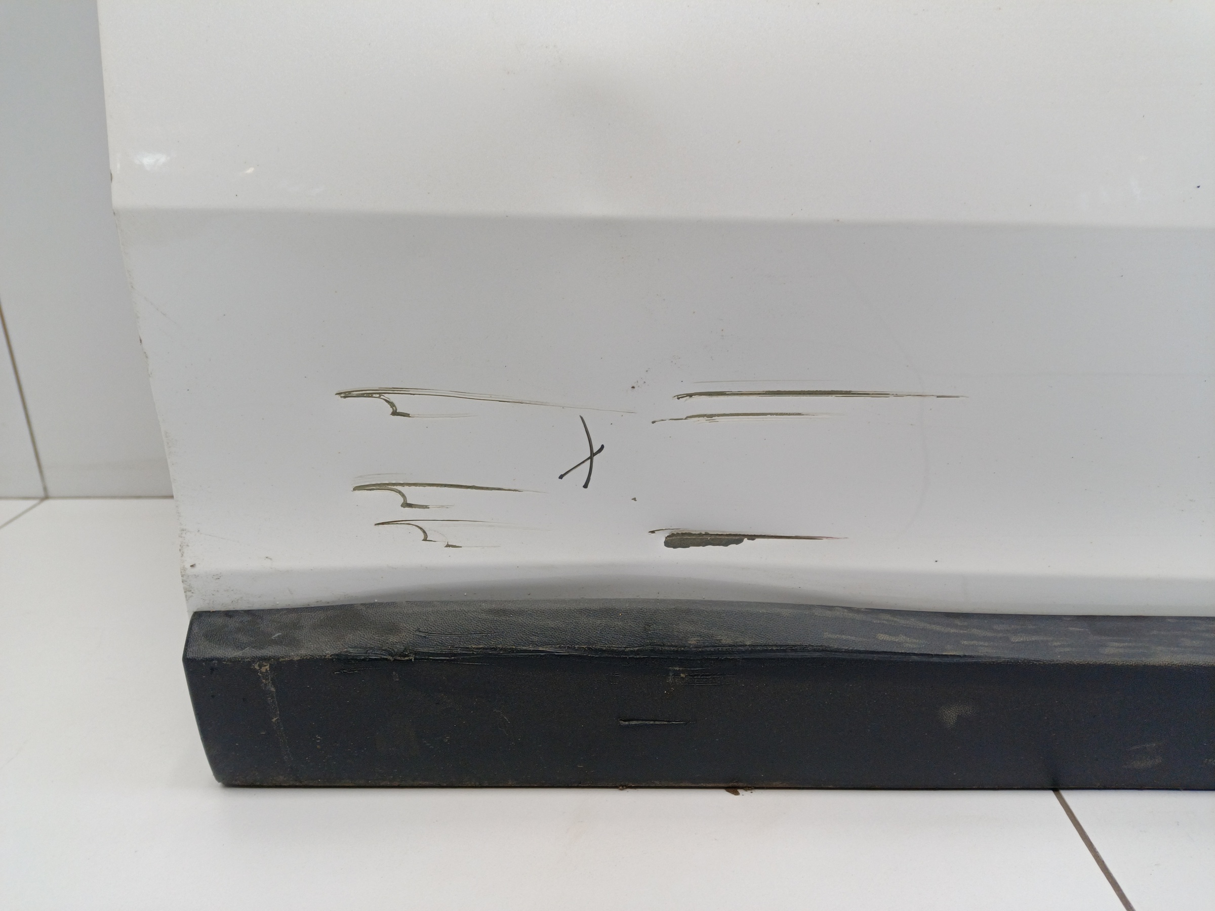 Дверь передняя правая Haval Jolion Restail