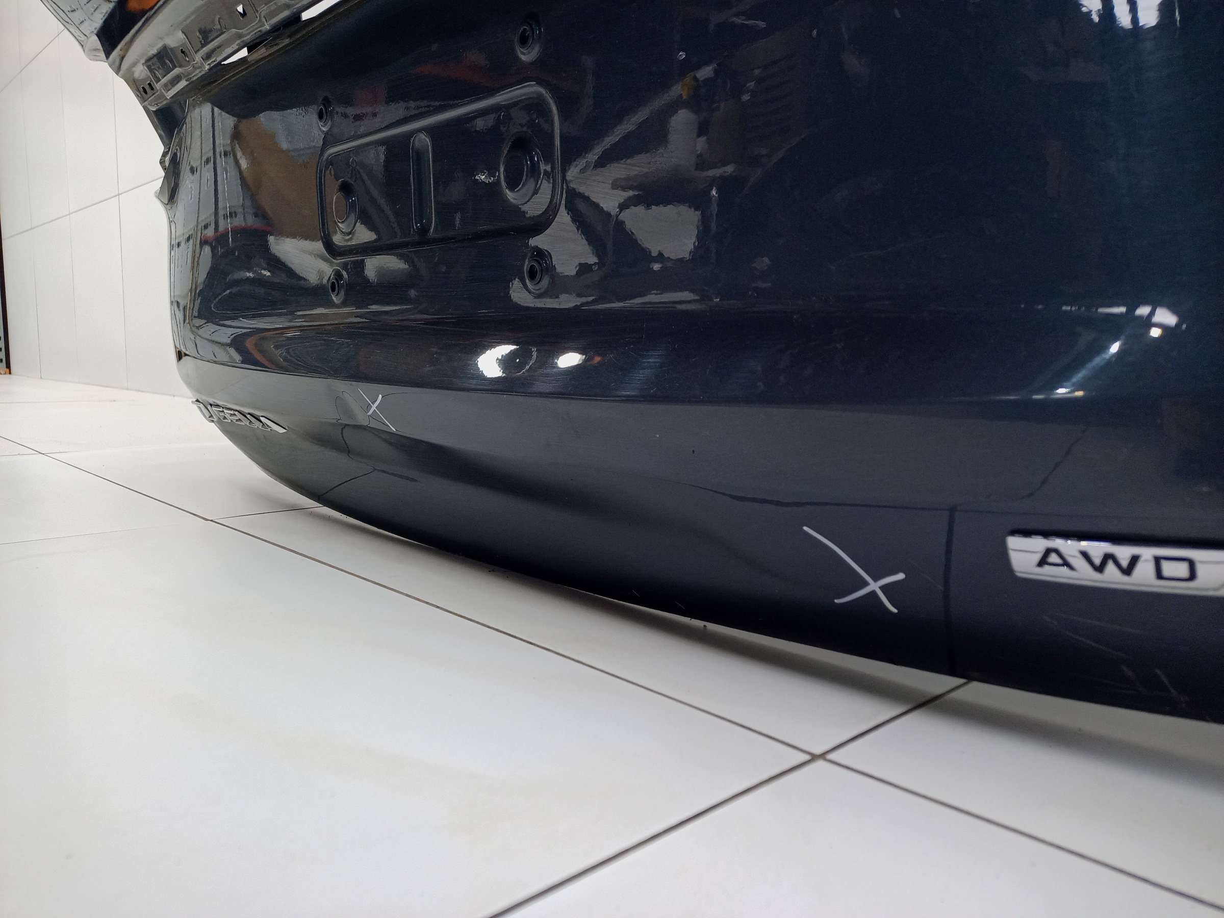 Крышка багажника Geely Tugella