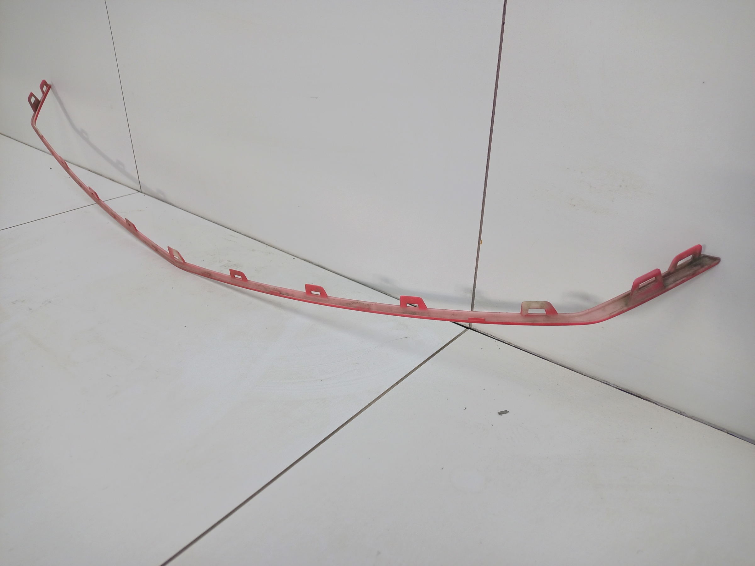 Накладка решетки радиатора Geely Coolray Restail