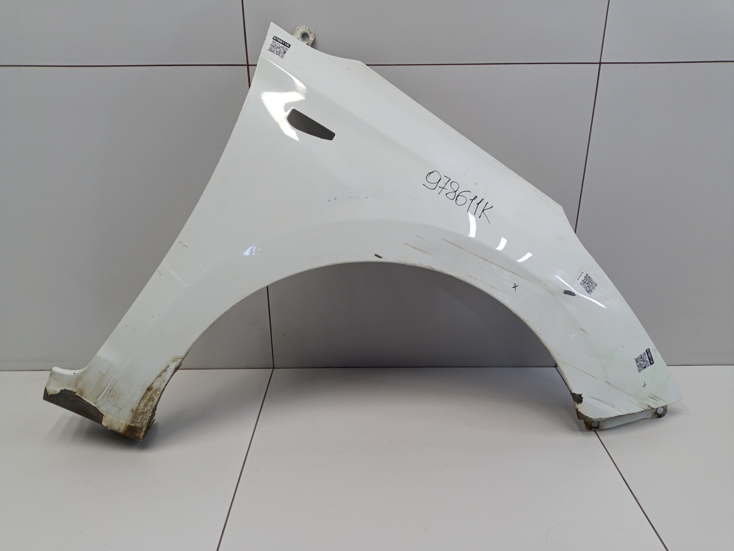 Крыло переднее правое Hyundai Solaris 2 под повторитель