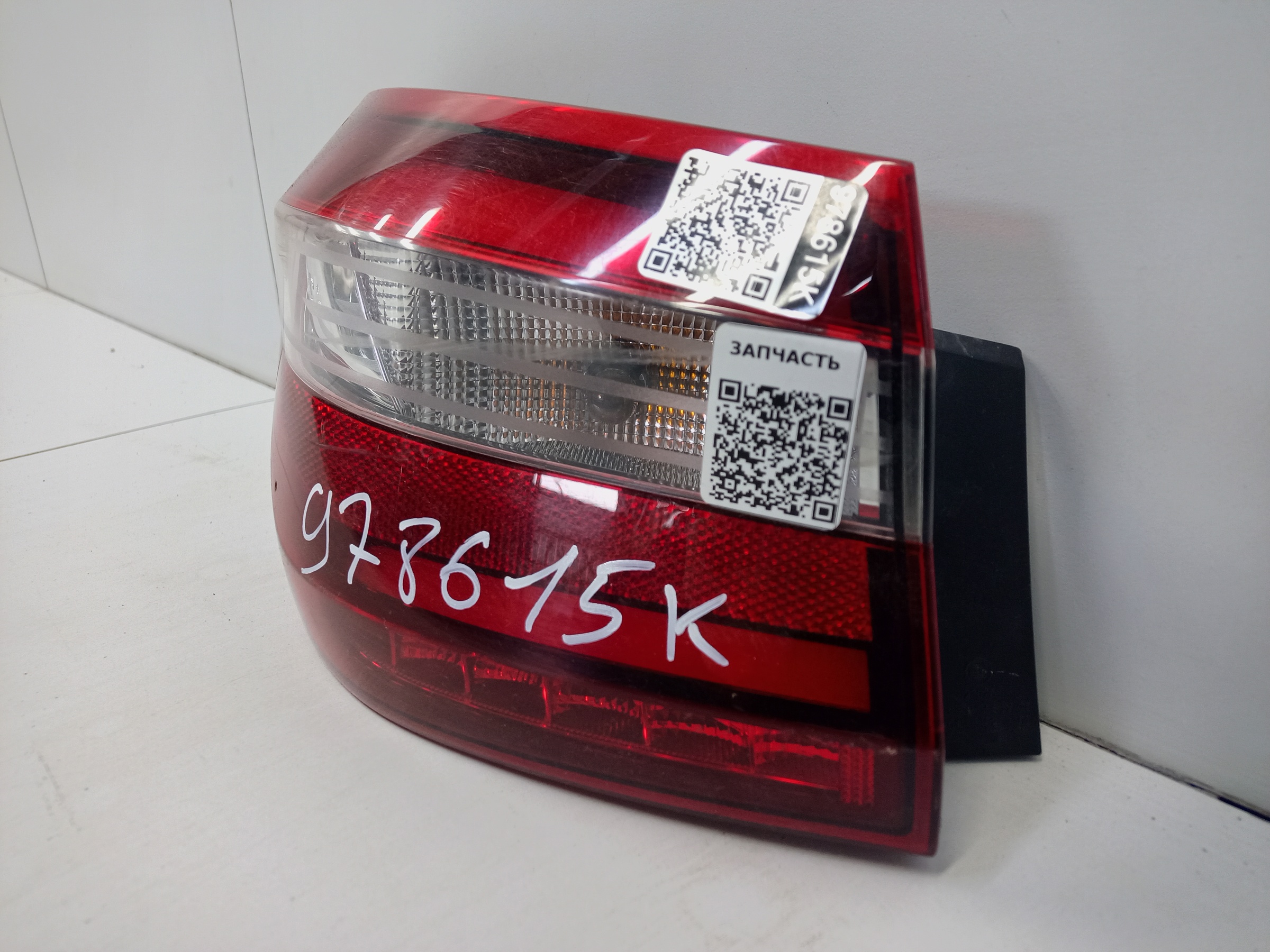 Фонарь задний левый наружный Lada Vesta Restail LED