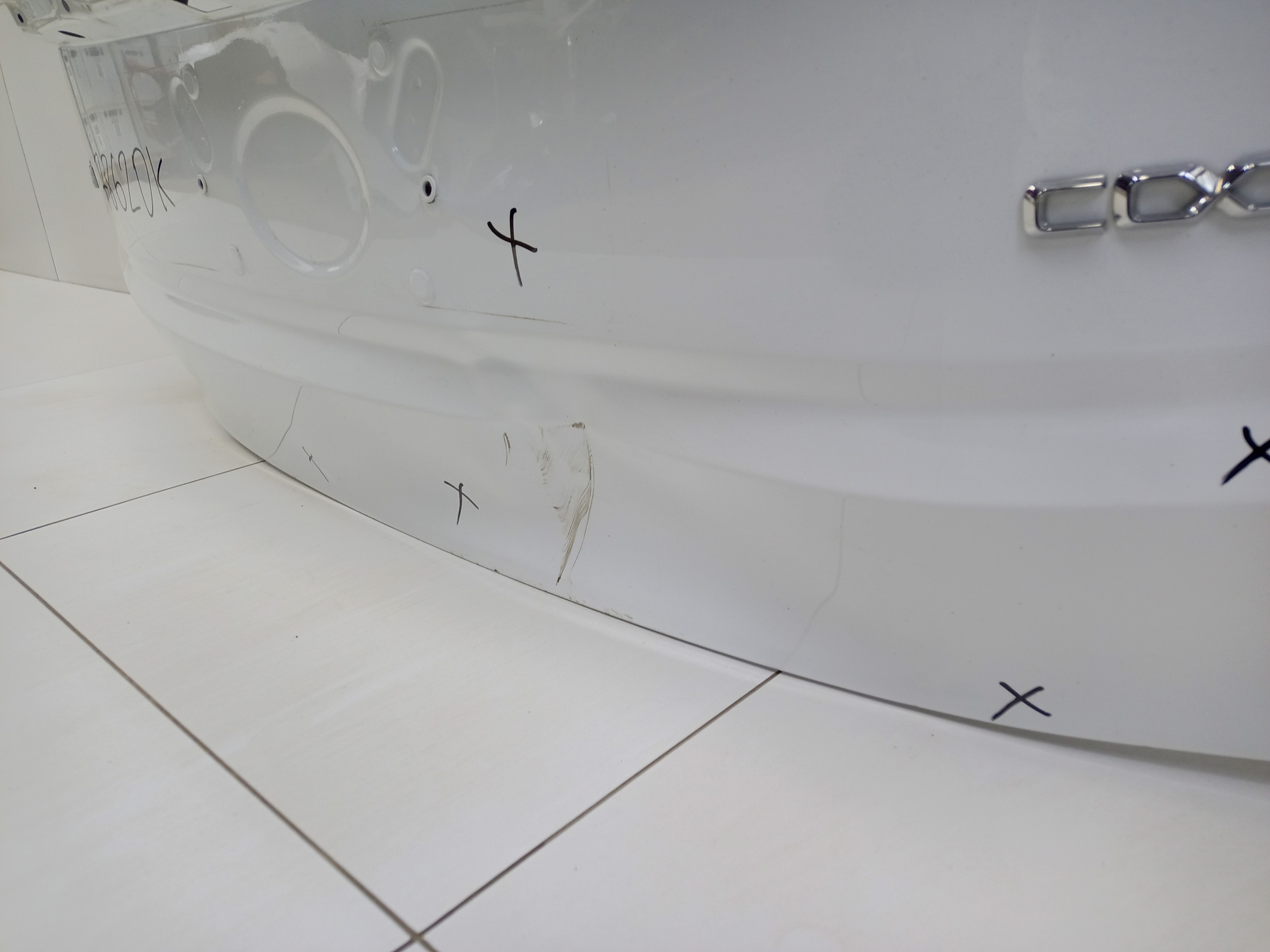 Крышка багажника Geely Coolray