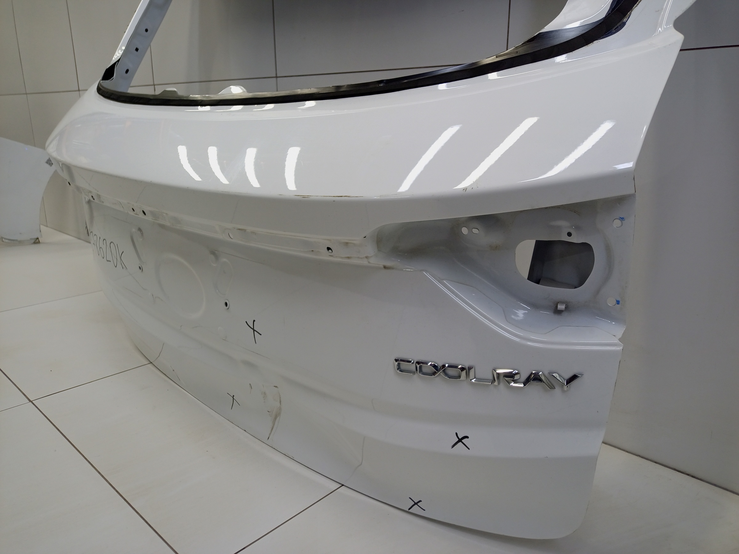 Крышка багажника Geely Coolray