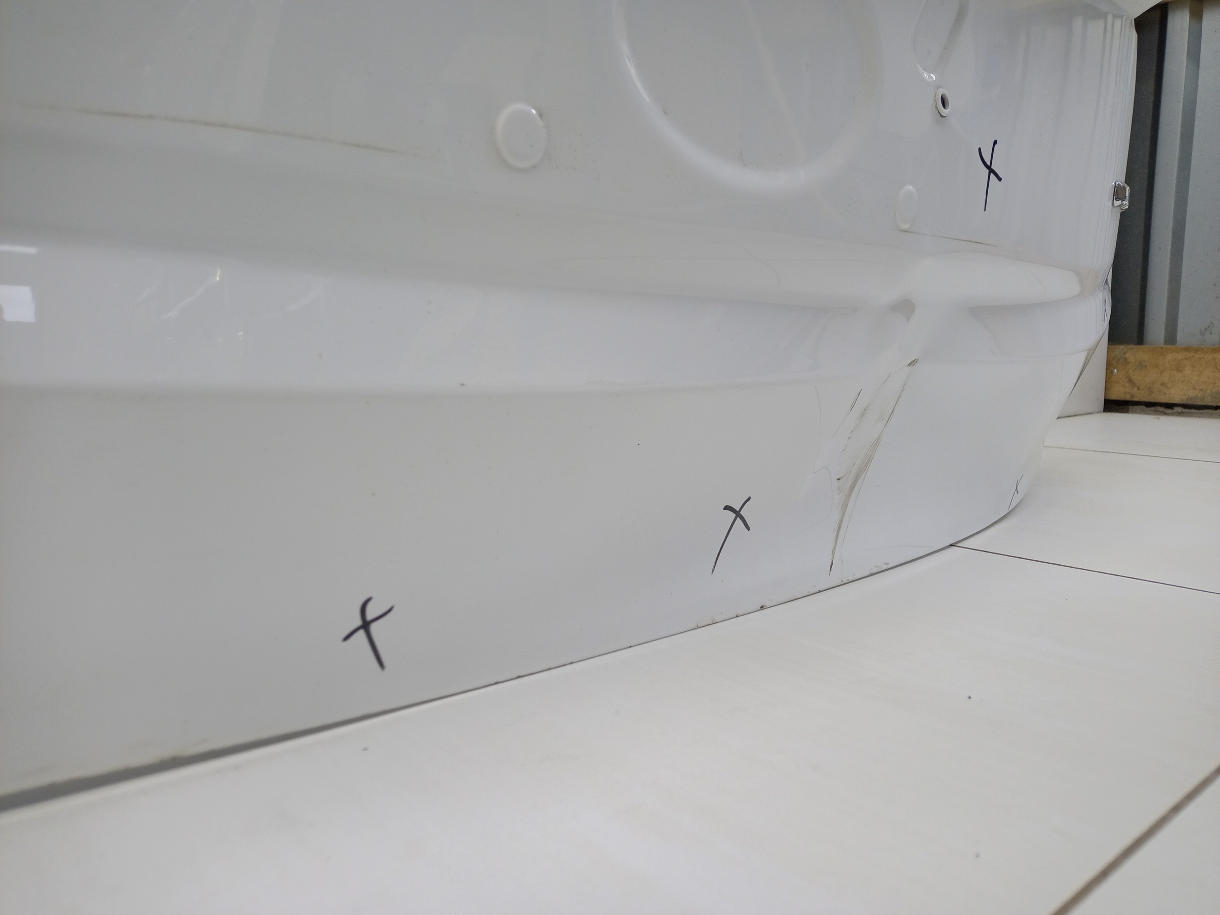 Крышка багажника Geely Coolray