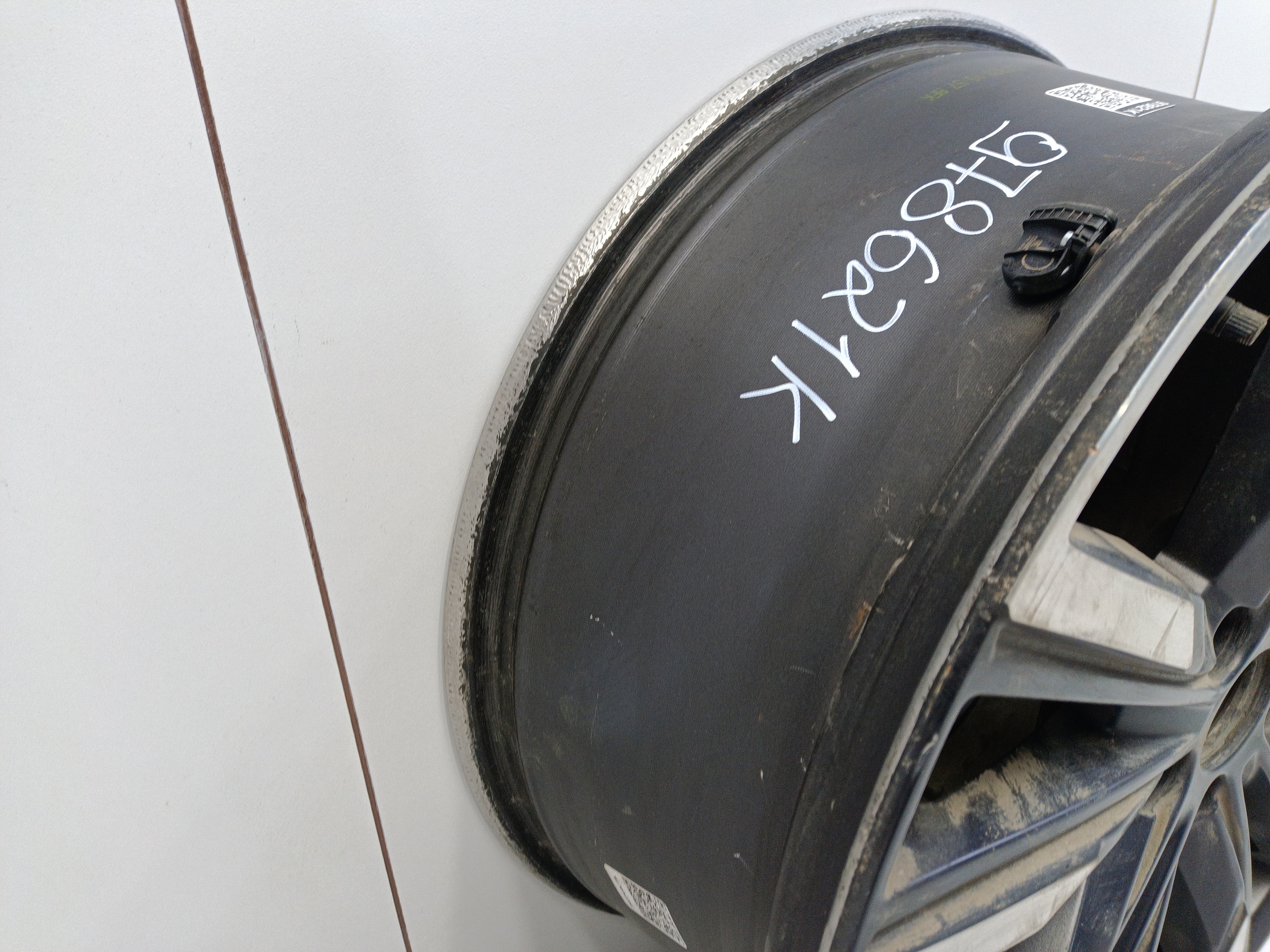 Диск колеса литой Geely Monjaro R20