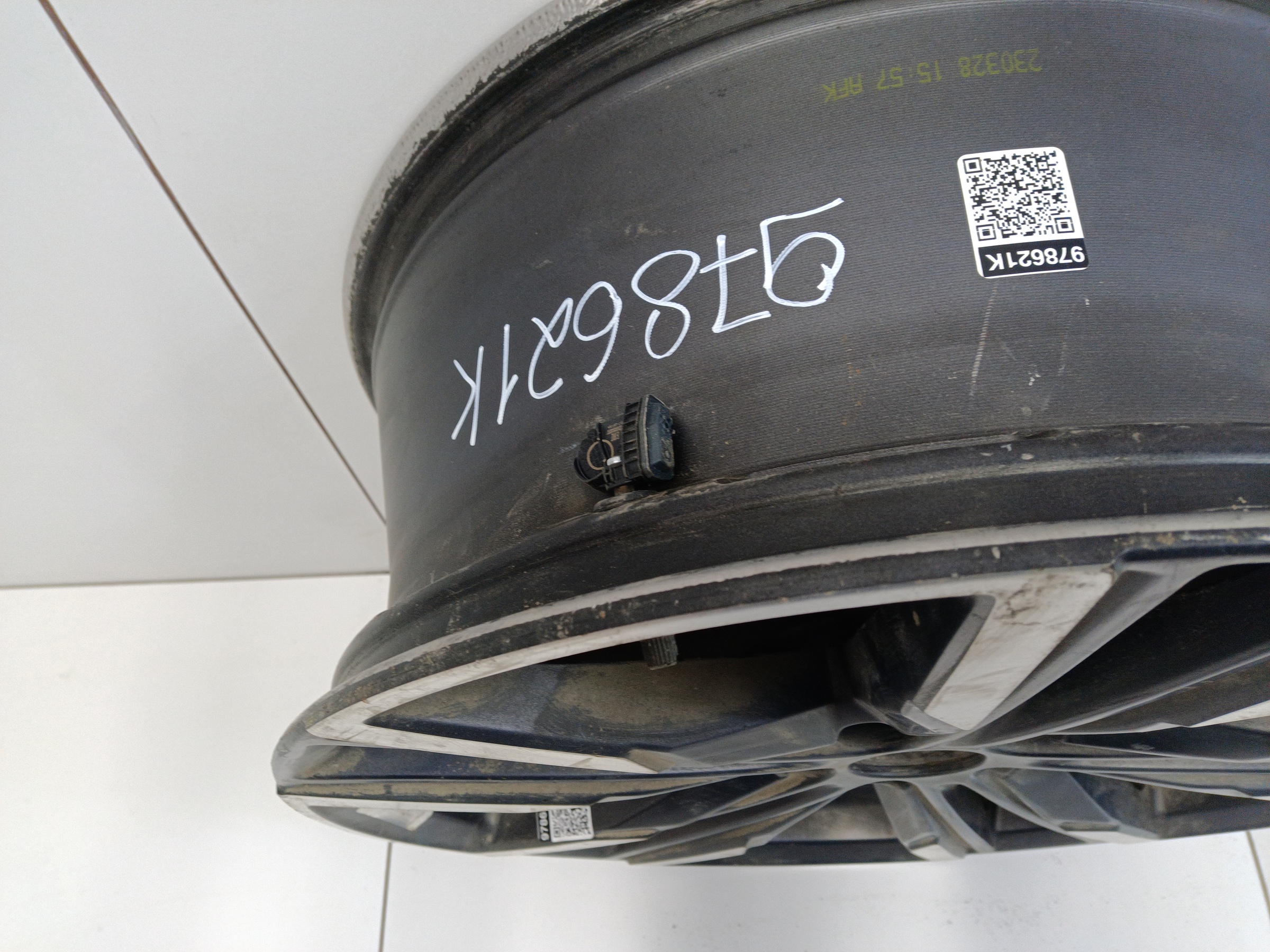 Диск колеса литой Geely Monjaro R20