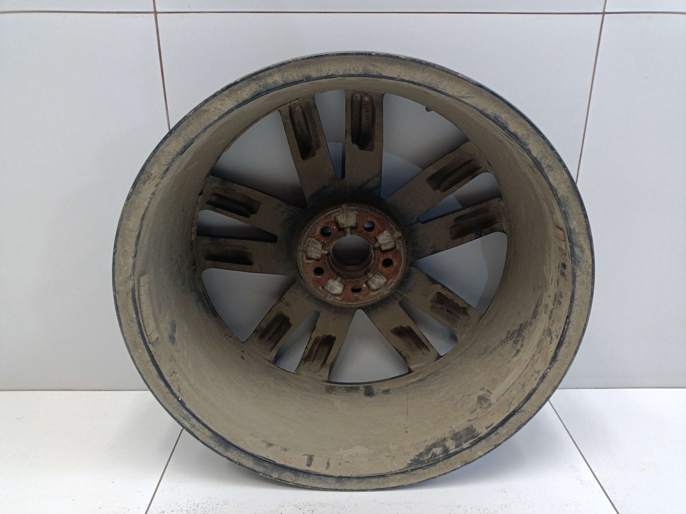 Диск колеса литой Geely Monjaro R20