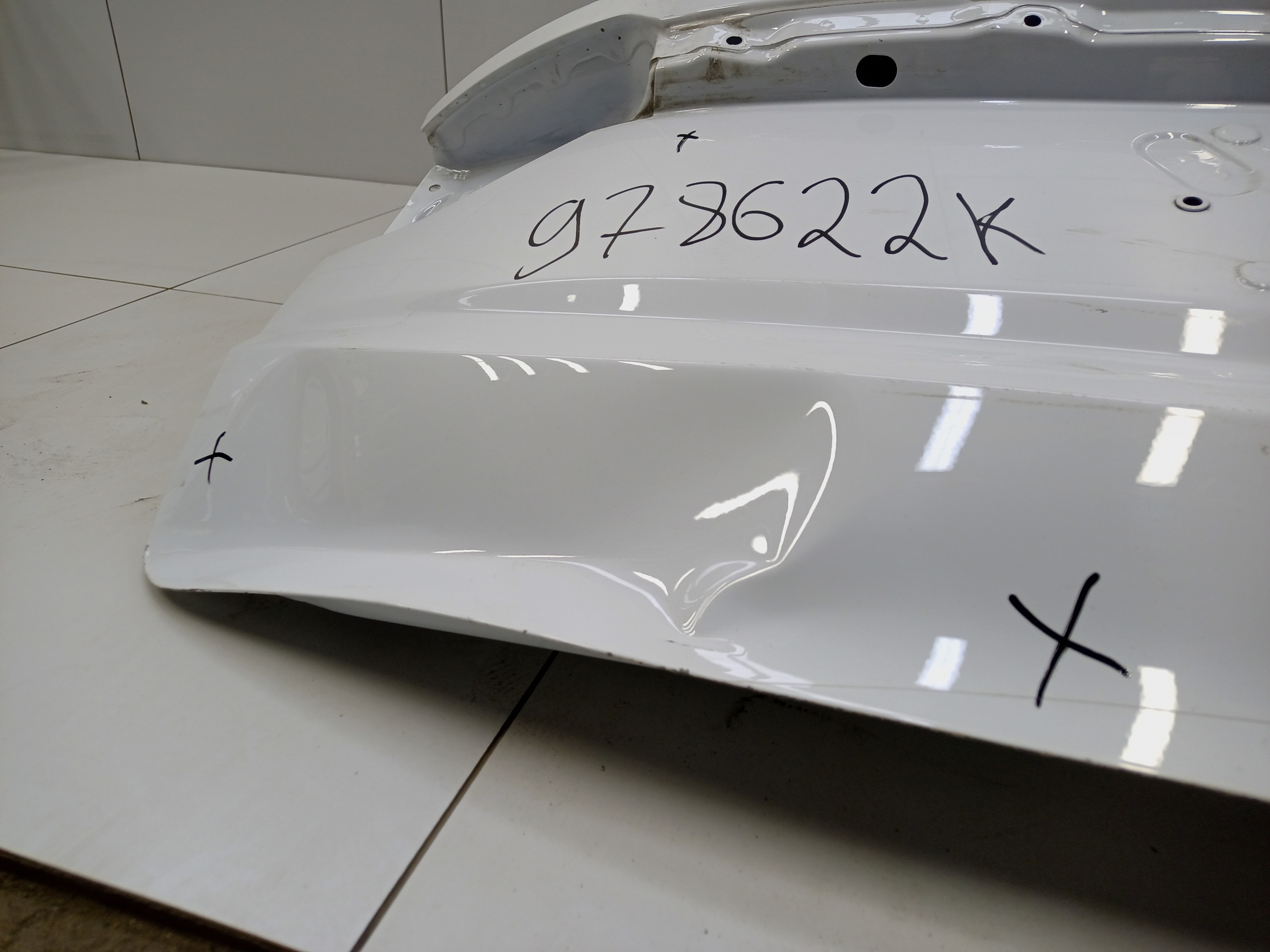 Крышка багажника Geely Coolray