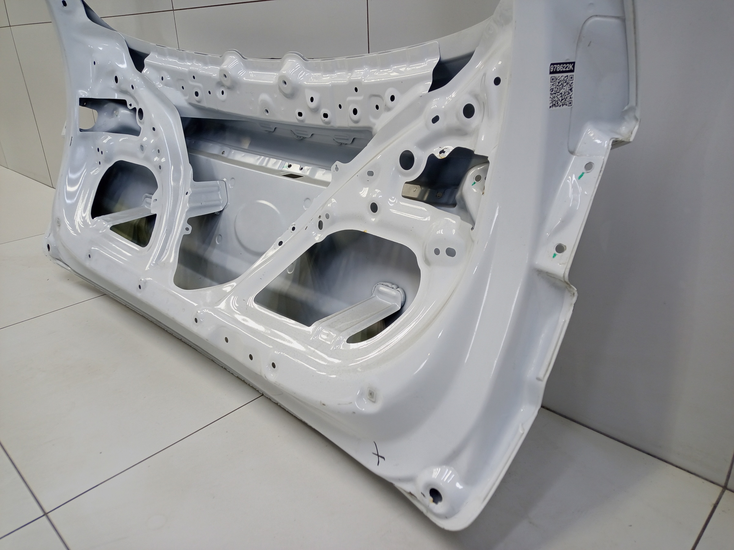 Крышка багажника Geely Coolray