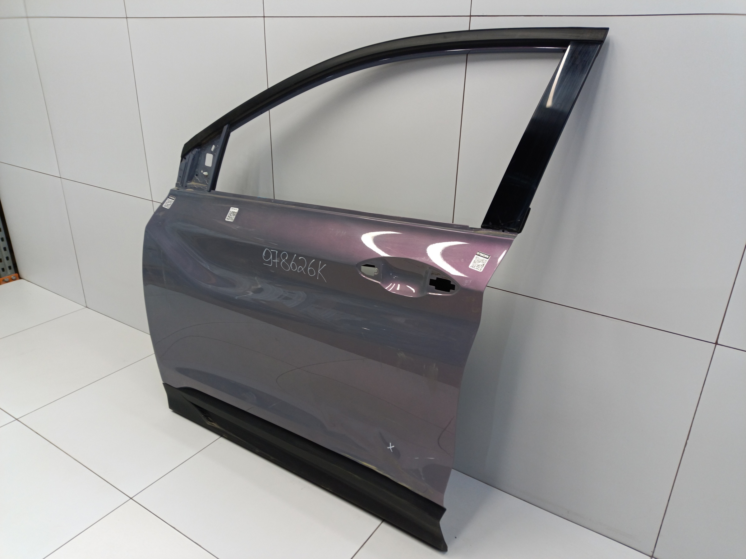 Дверь передняя левая Geely Coolray