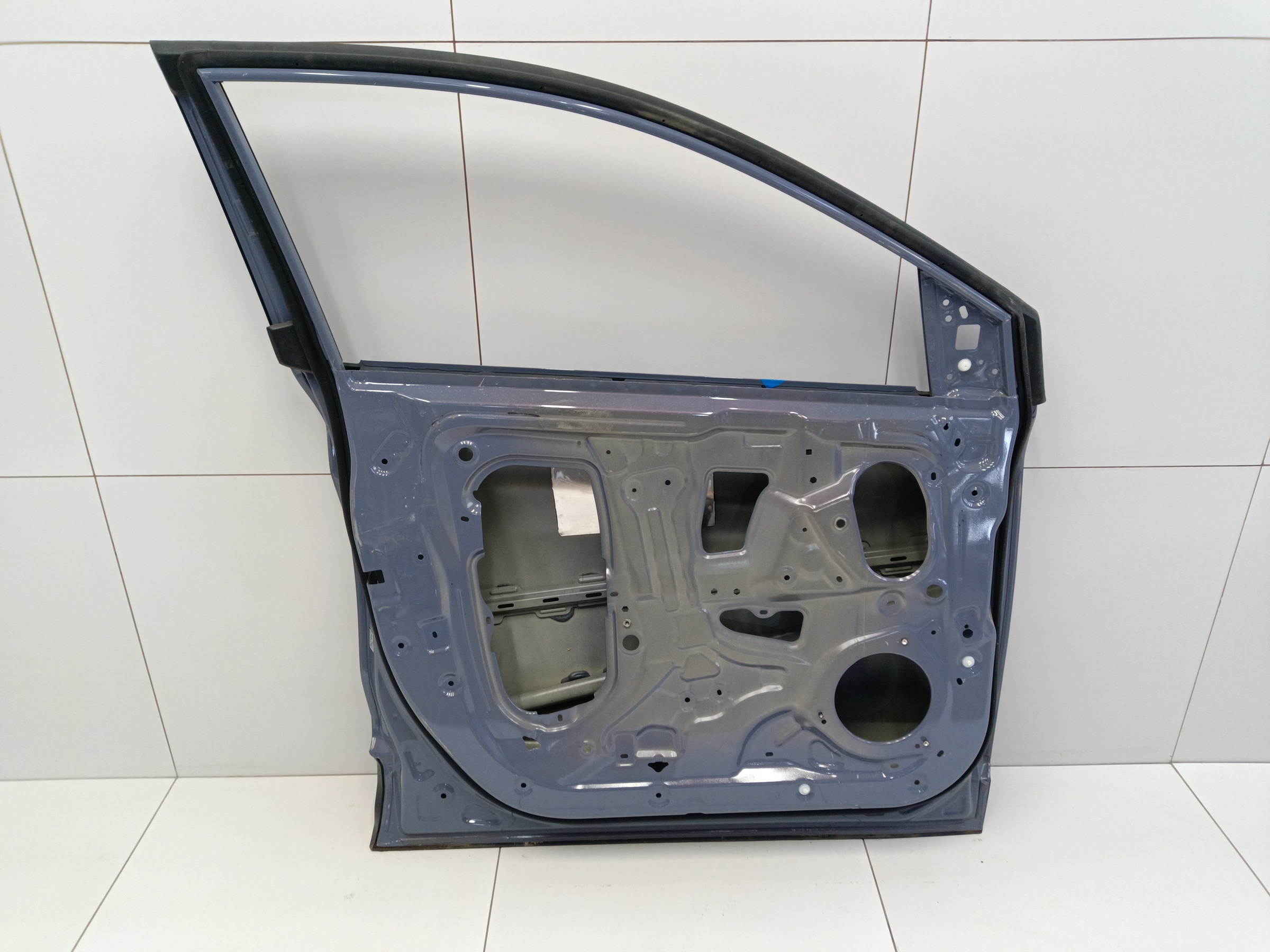 Дверь передняя левая Geely Coolray