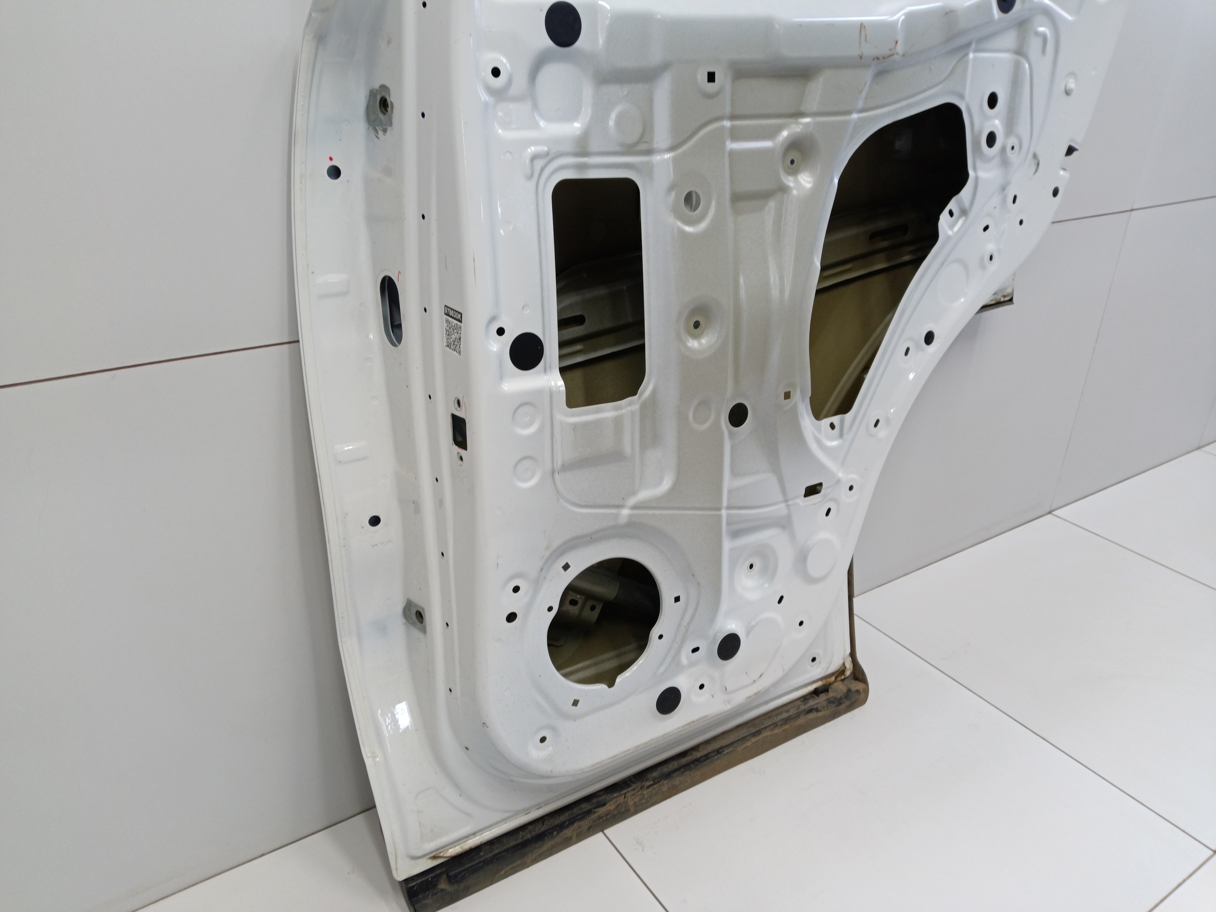 Дверь задняя правая Haval H3