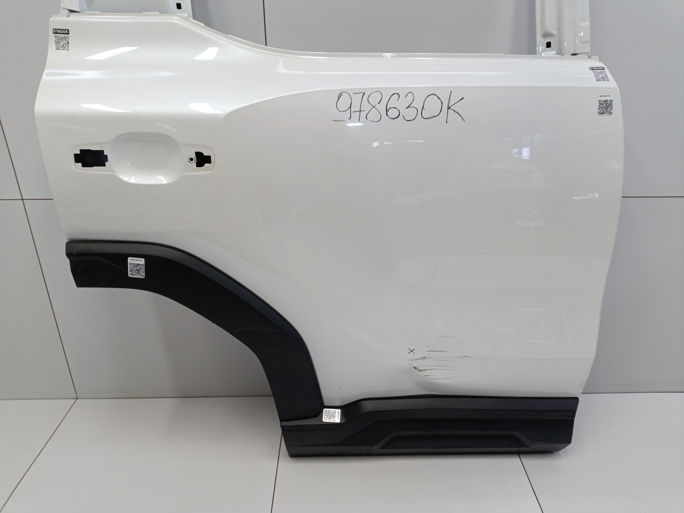 Дверь задняя правая Haval H3