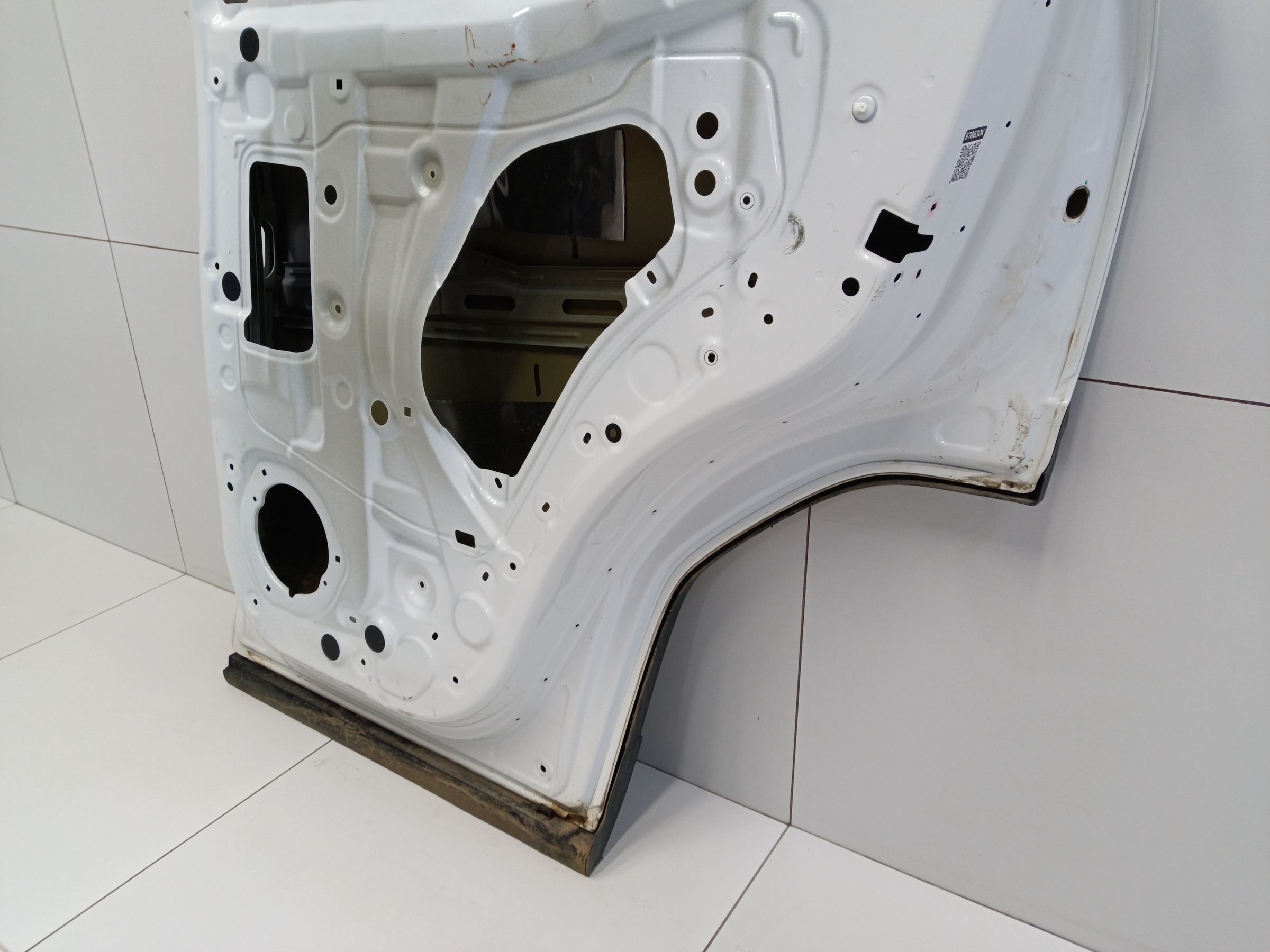 Дверь задняя правая Haval H3