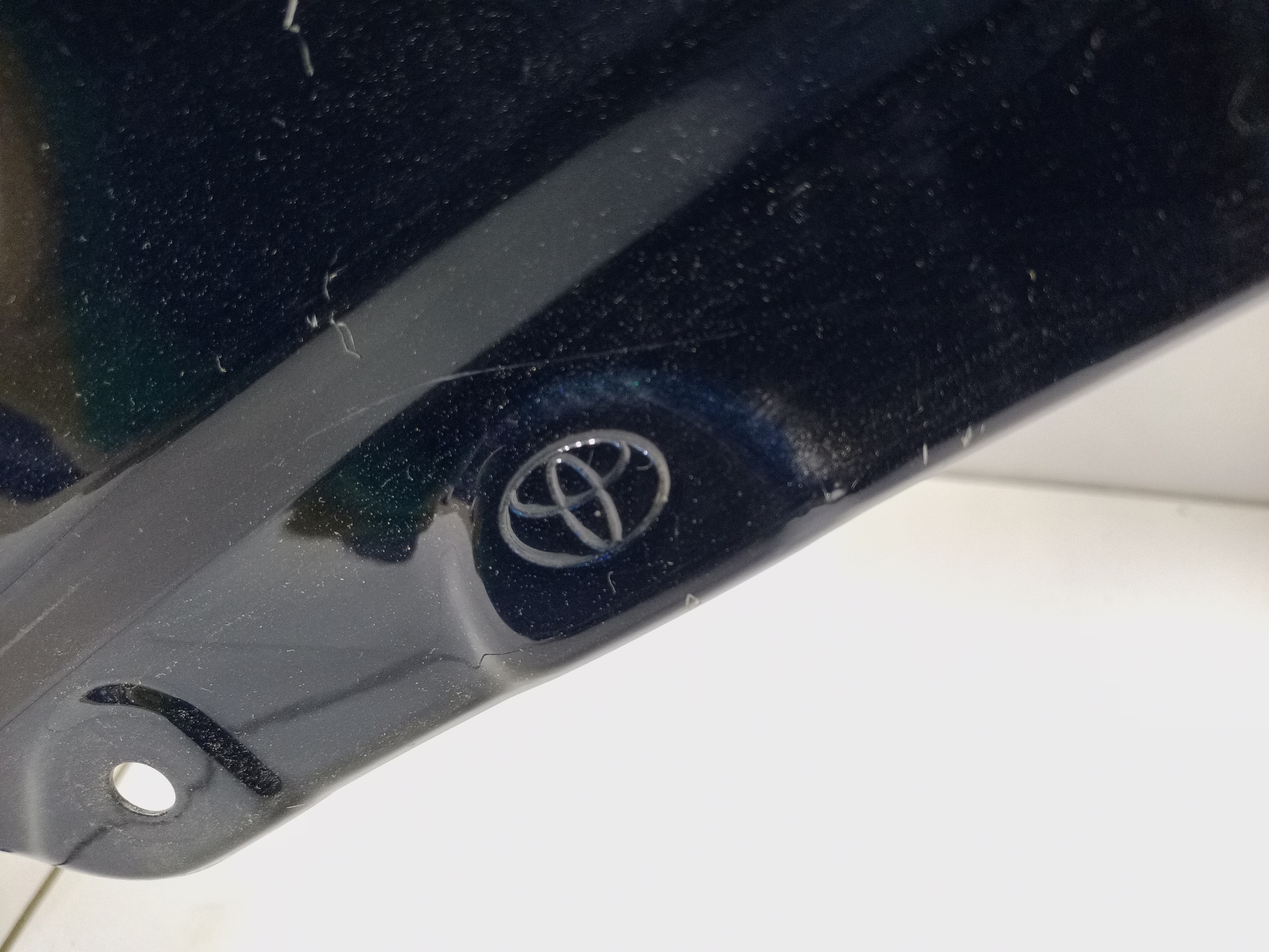 Крыло переднее левое Toyota RAV4 XA50