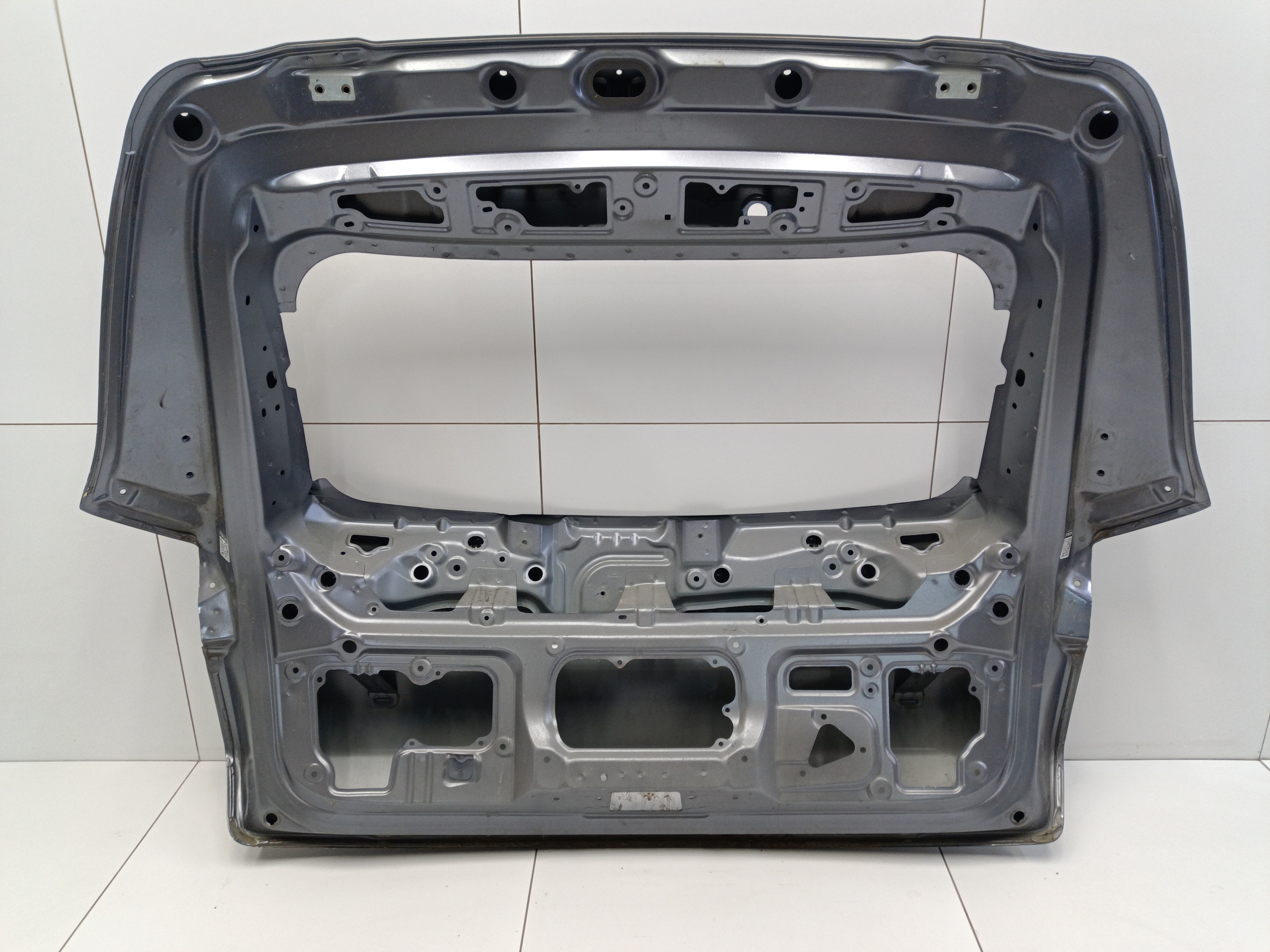 Крышка багажника Exeed LX