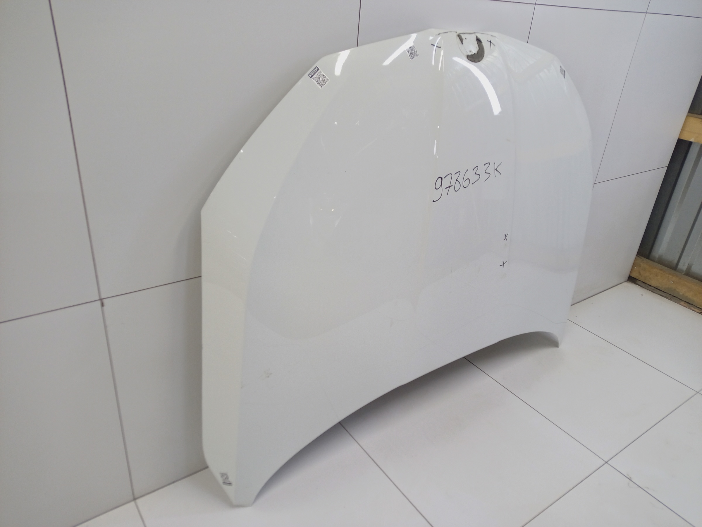 Капот Skoda Rapid 2