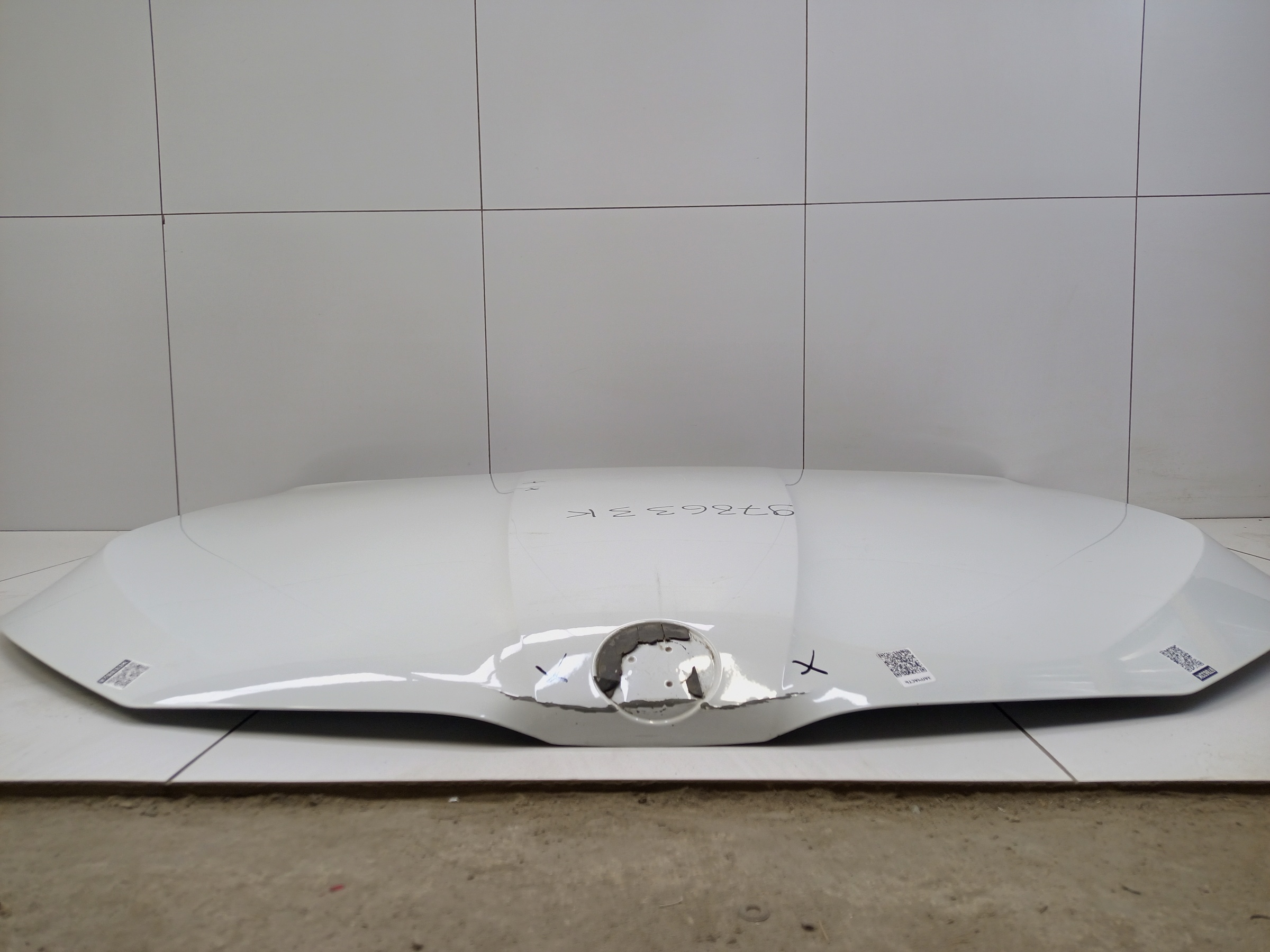 Капот Skoda Rapid 2