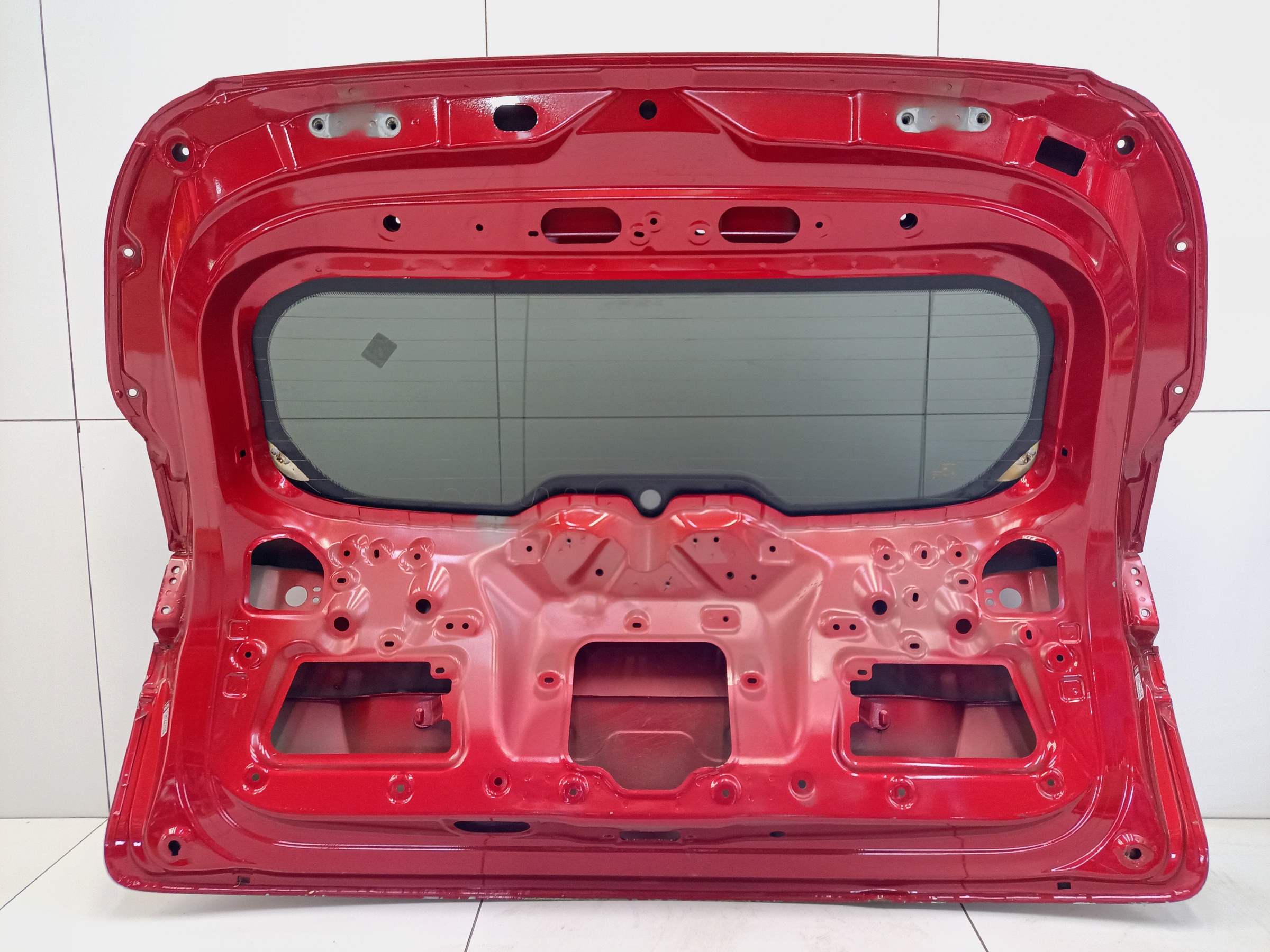 Стекло крышки багажника Haval Jolion