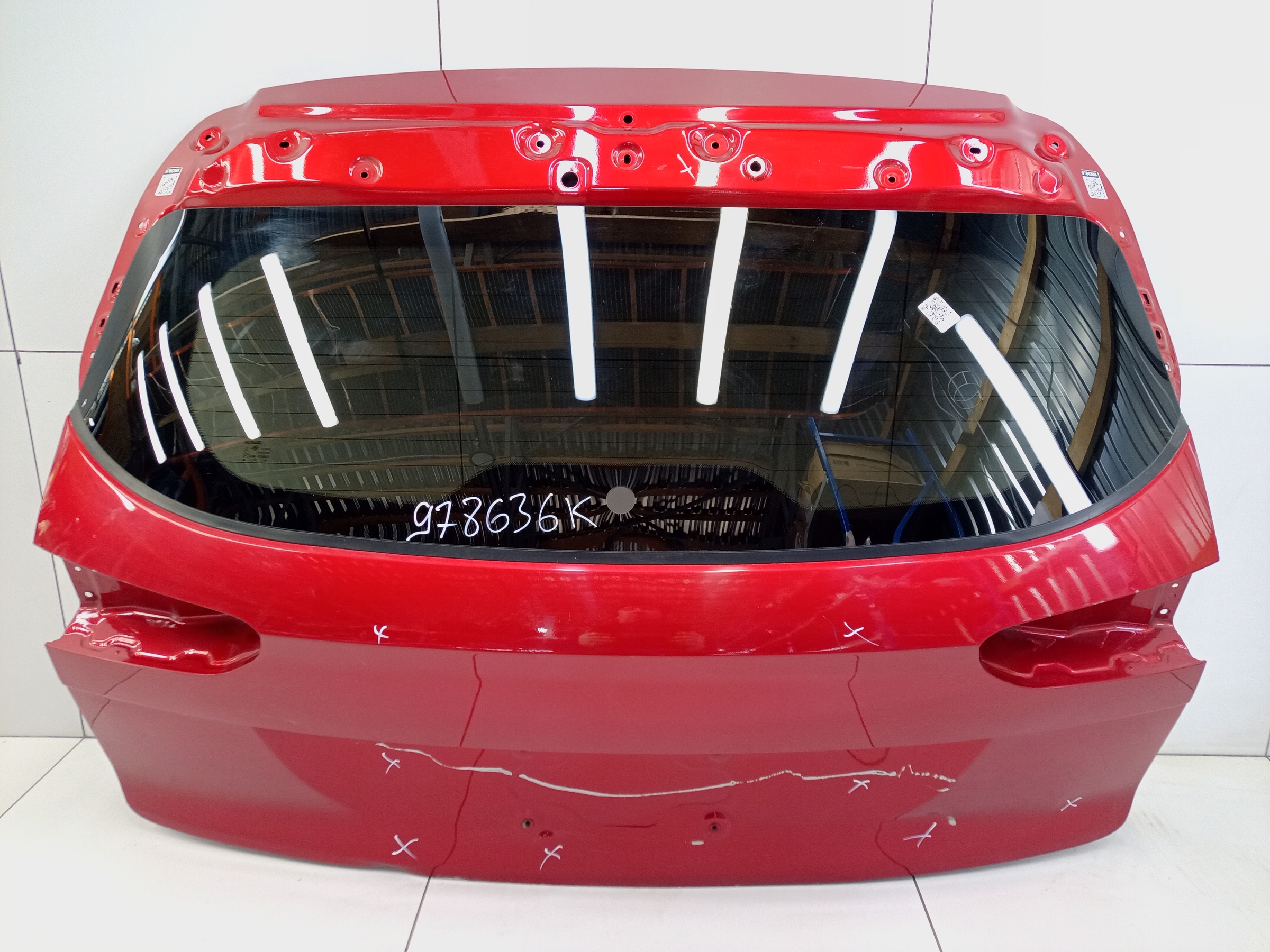 Стекло крышки багажника Haval Jolion