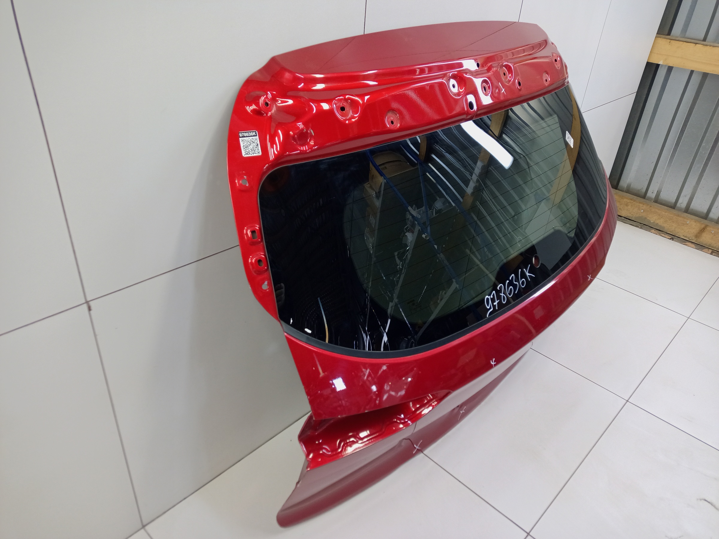 Стекло крышки багажника Haval Jolion