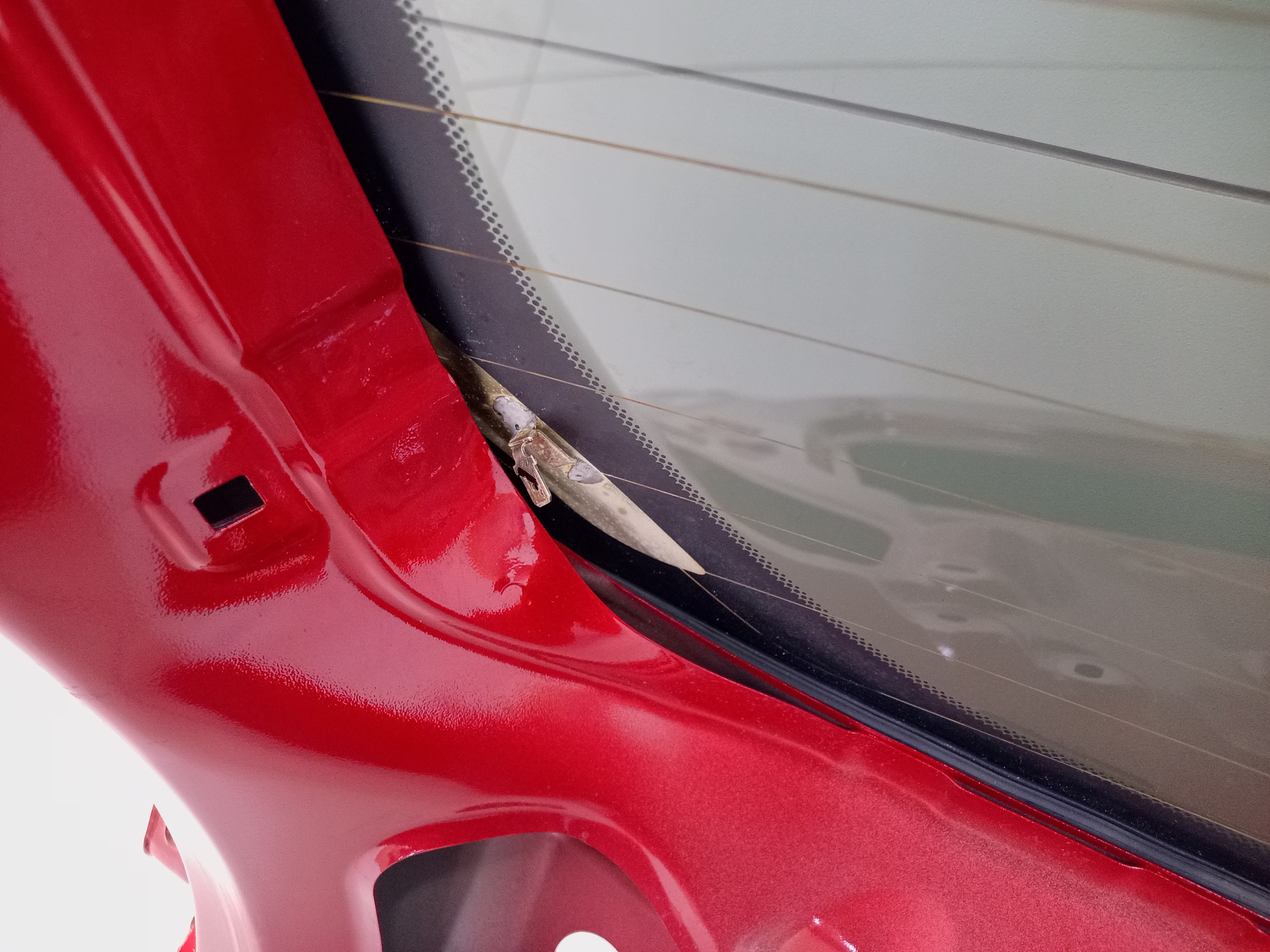 Стекло крышки багажника Haval Jolion