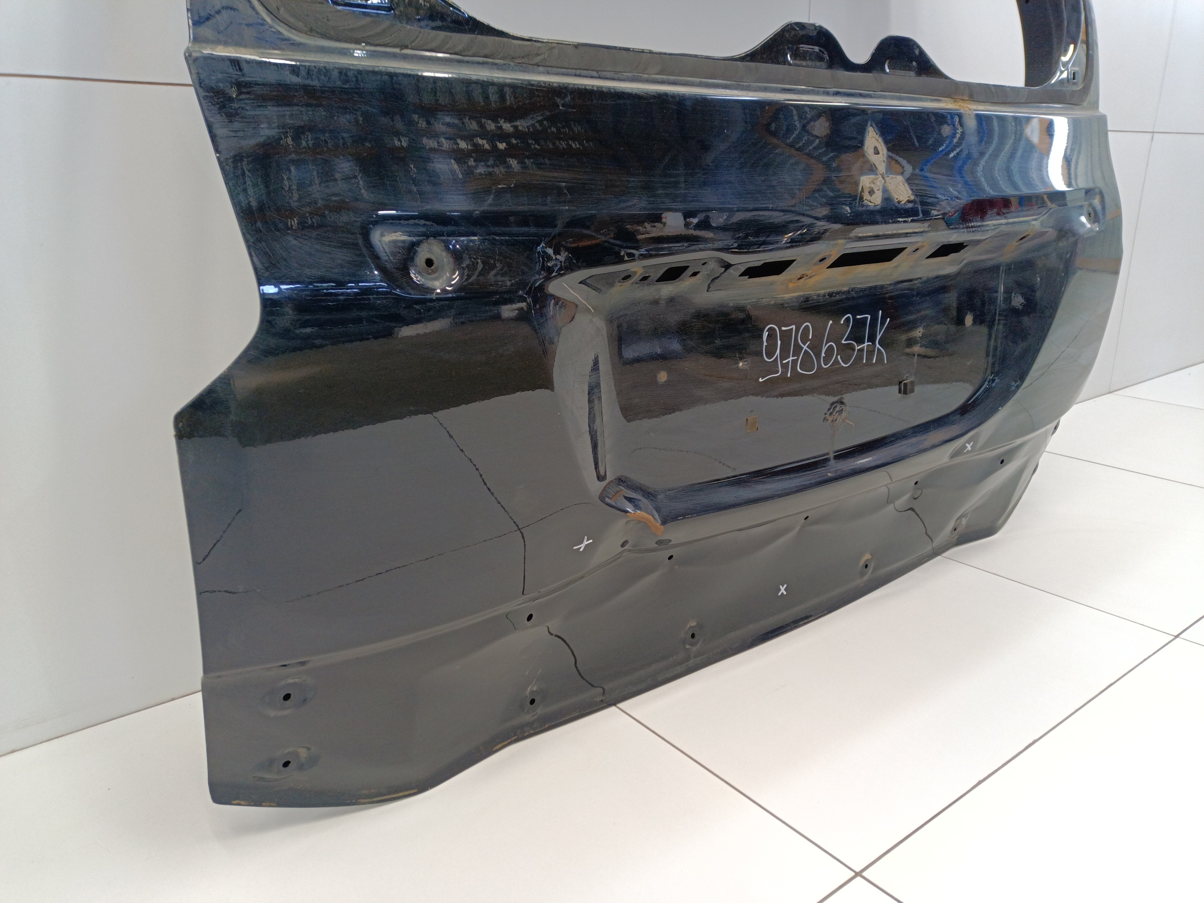 Крышка багажника Mitsubishi Pajero Sport 3