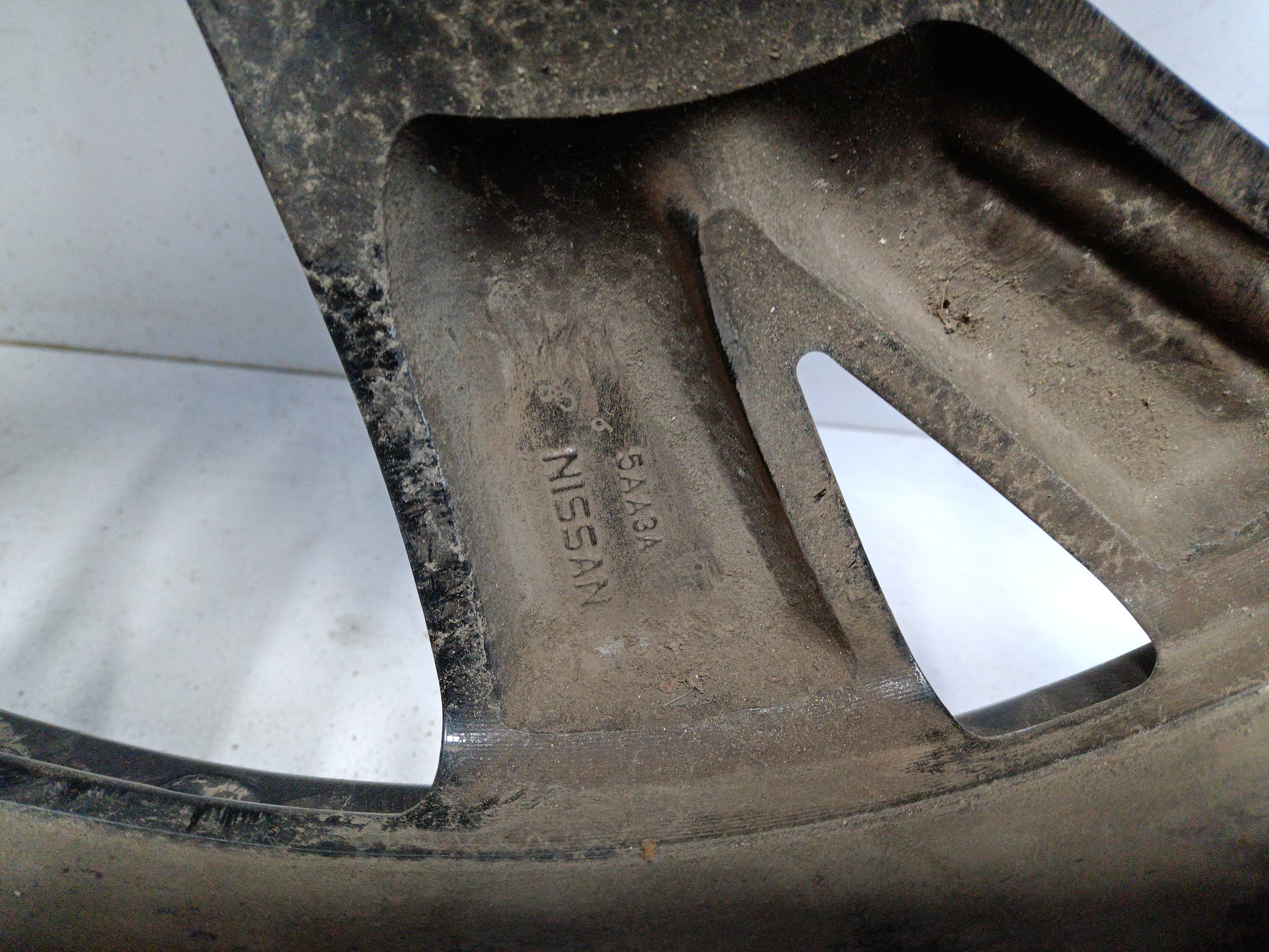 Диск колеса литой Nissan Murano Z52 R20