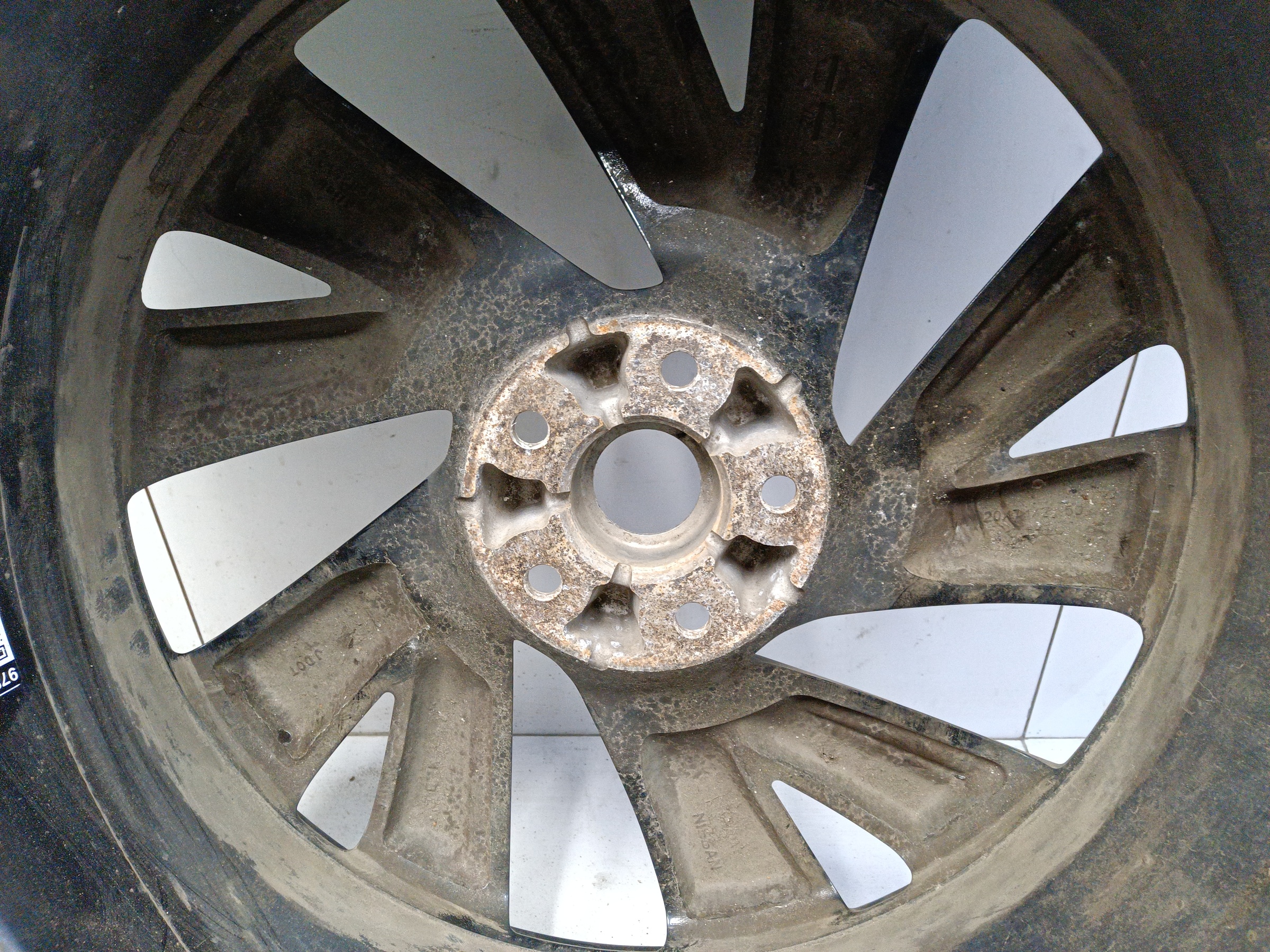 Диск колеса литой Nissan Murano Z52 R20