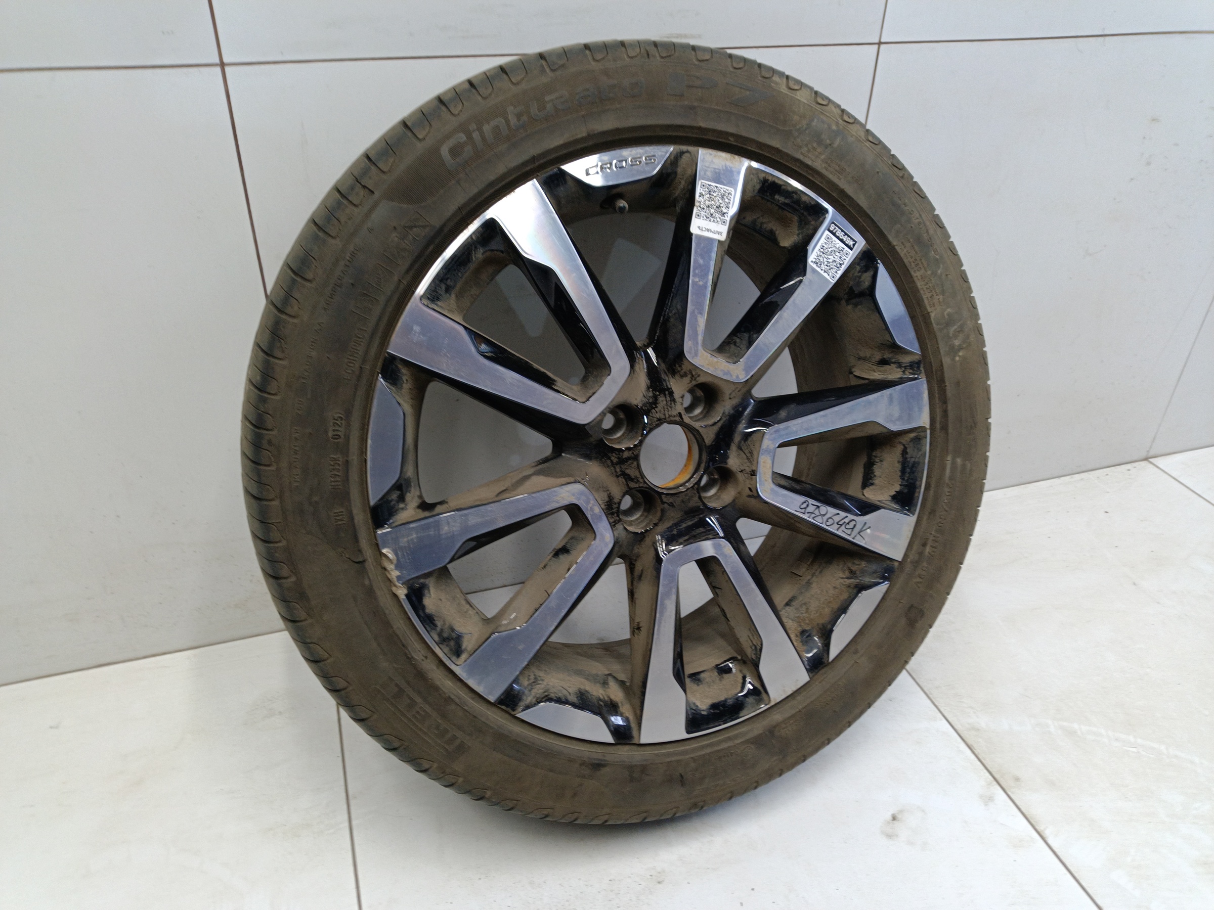 Диск колеса литой Lada Vesta Cross R17