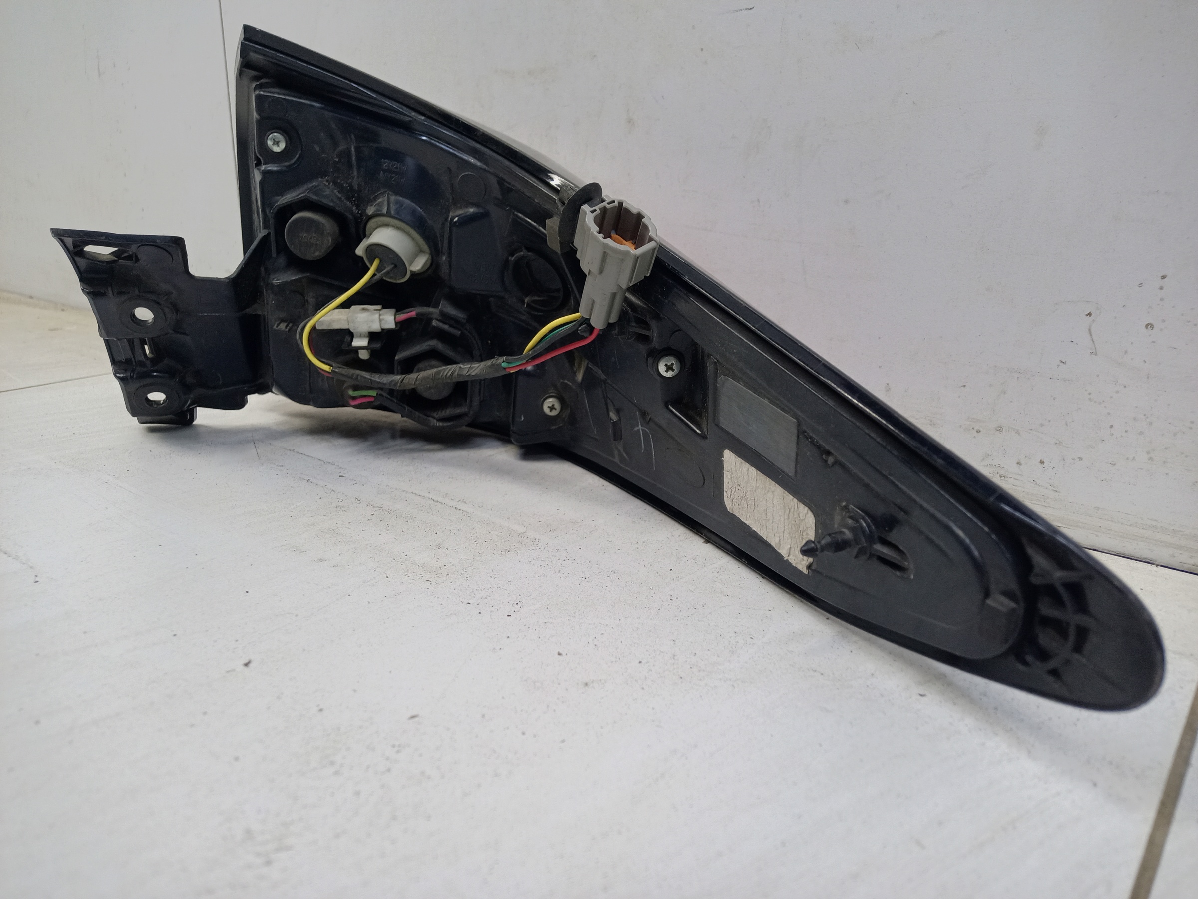 Фонарь задний левый наружный Nissan Murano Z52