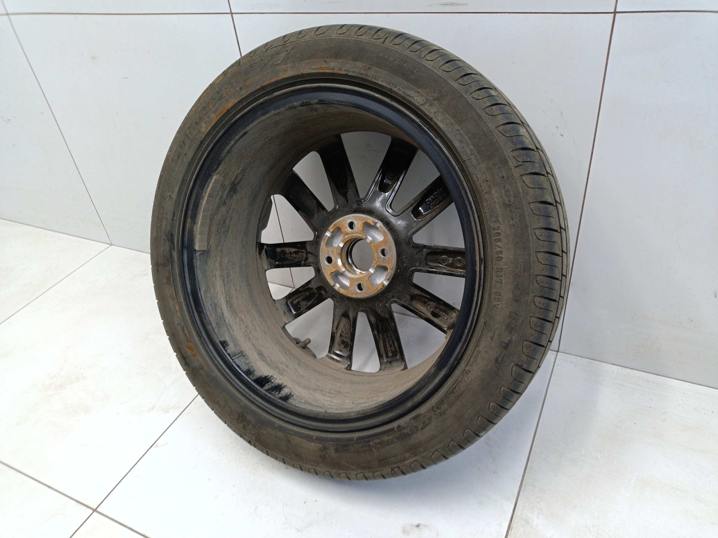 Диск колеса литой Lada Vesta Cross R17