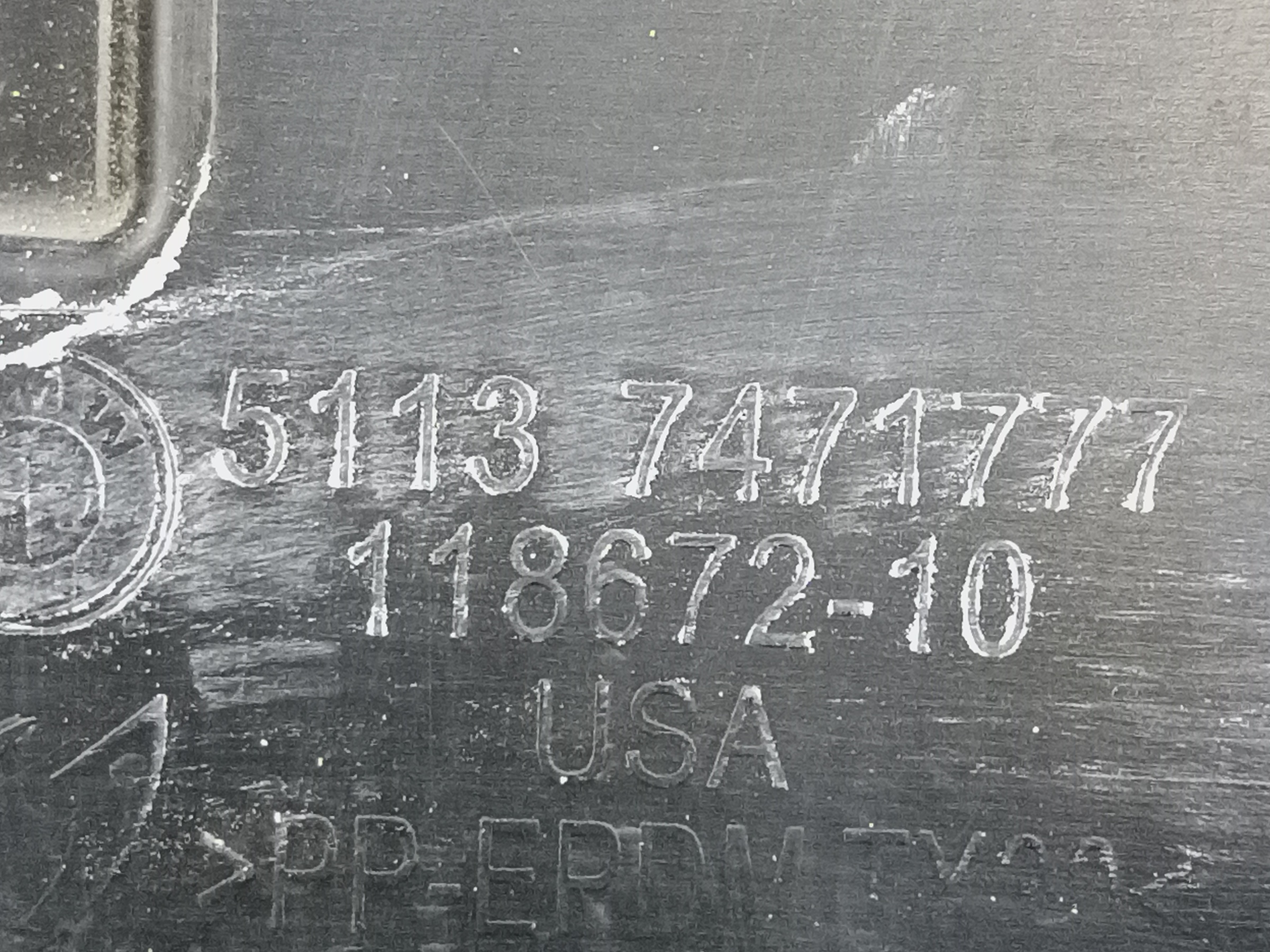 Накладка крышки багажника BMW X6 G06