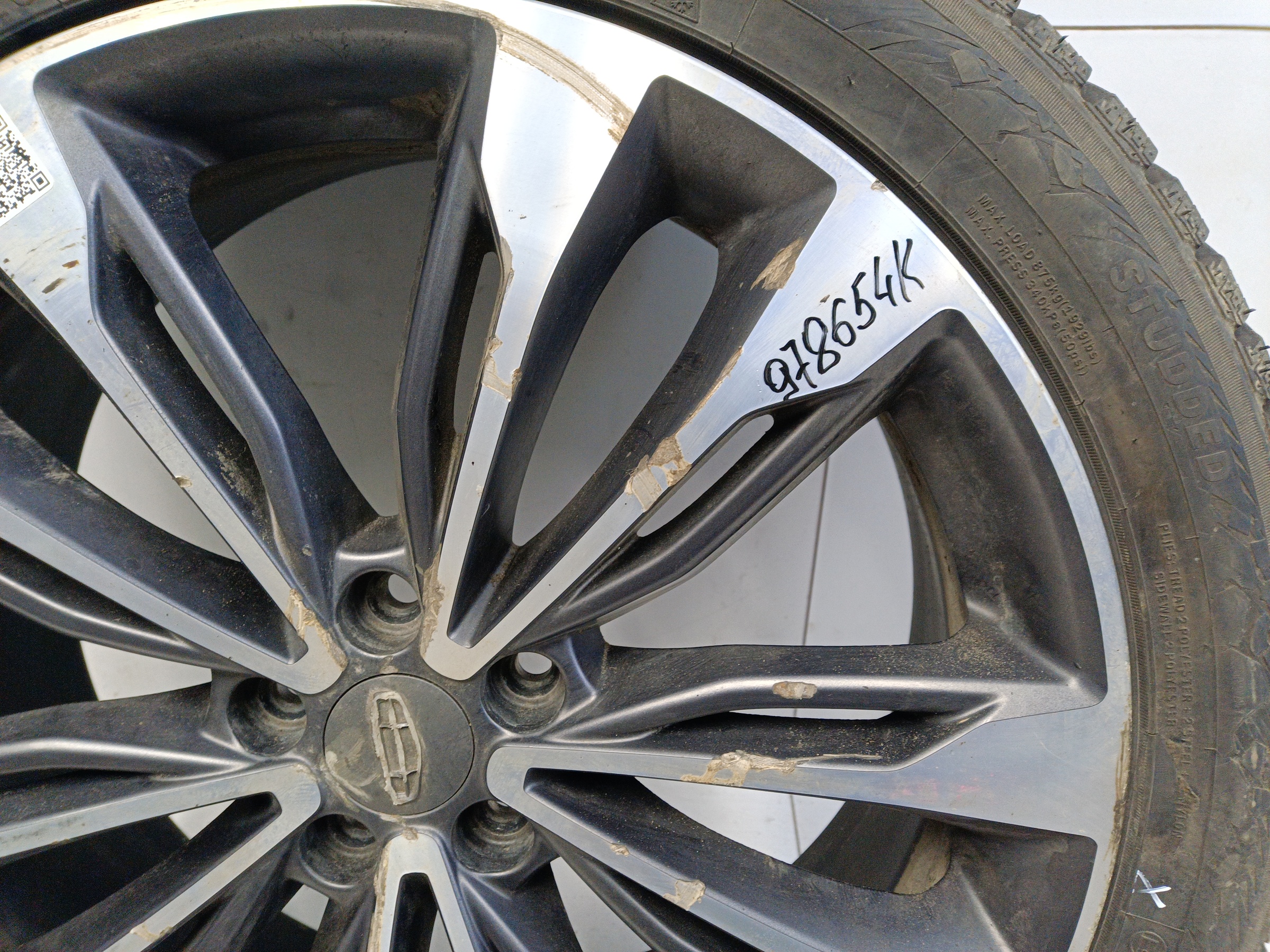 Диск колеса литой Geely Tugella R20 серый