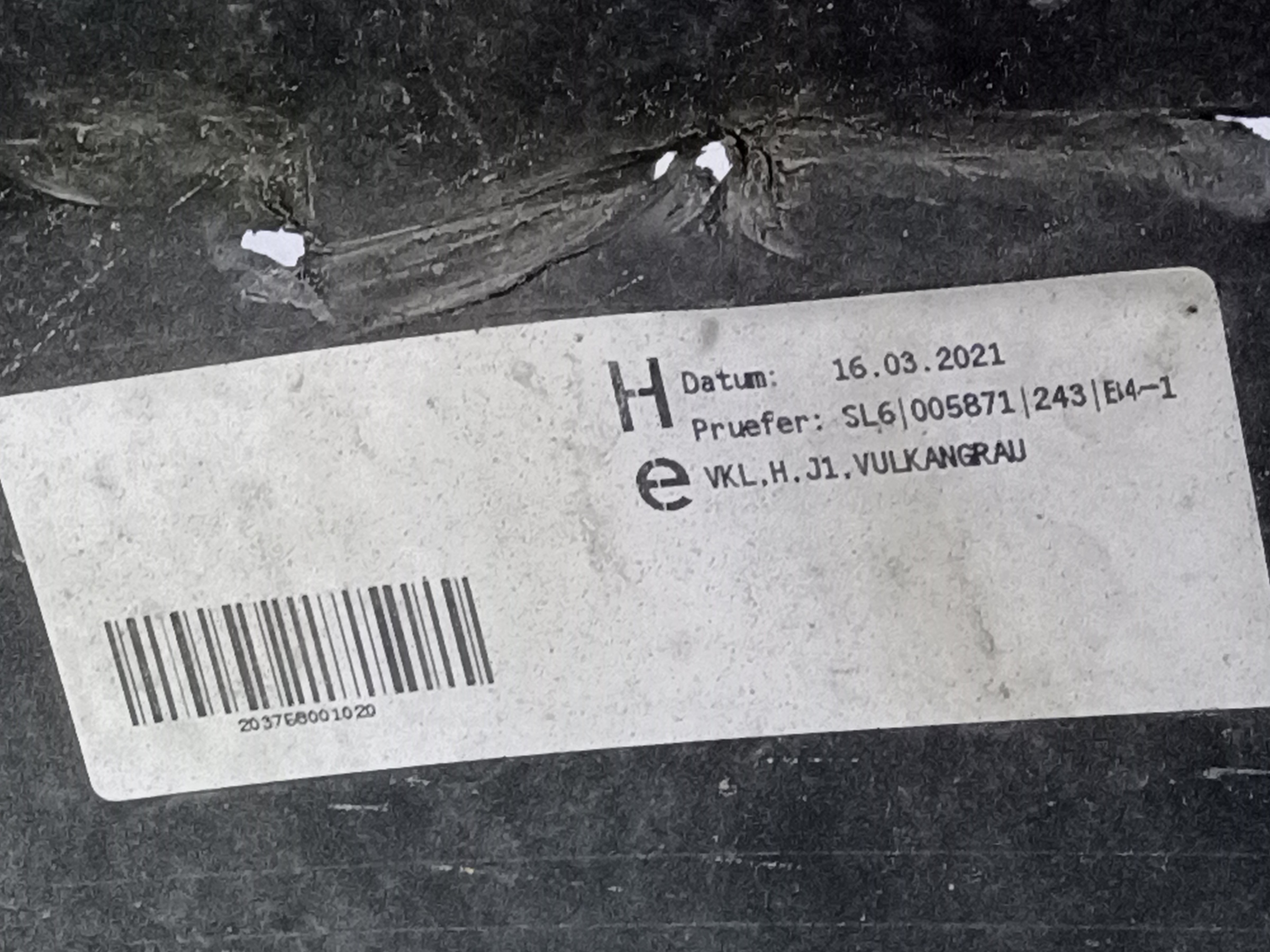 Бампер задний Porsche Taycan