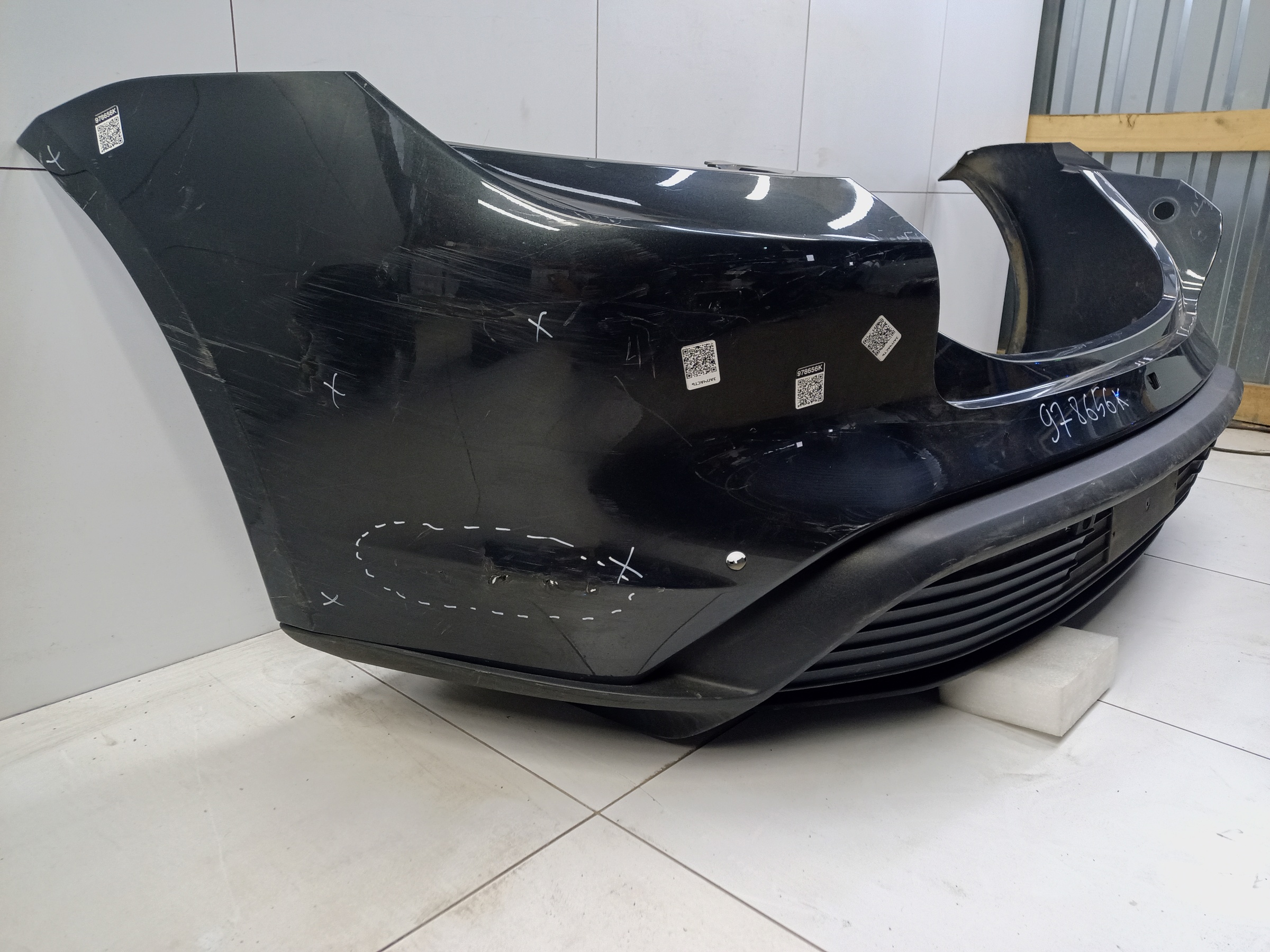 Бампер задний Porsche Taycan