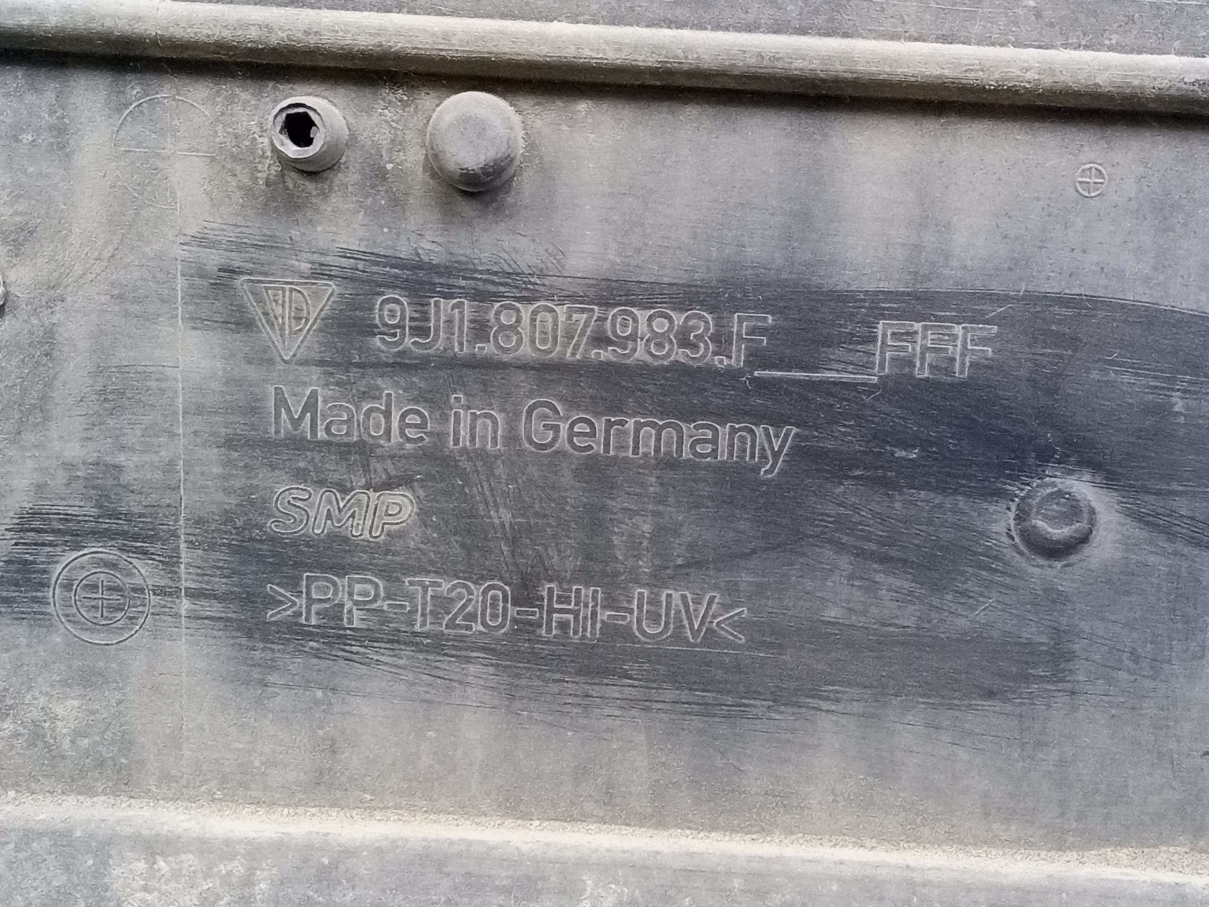 Бампер задний Porsche Taycan