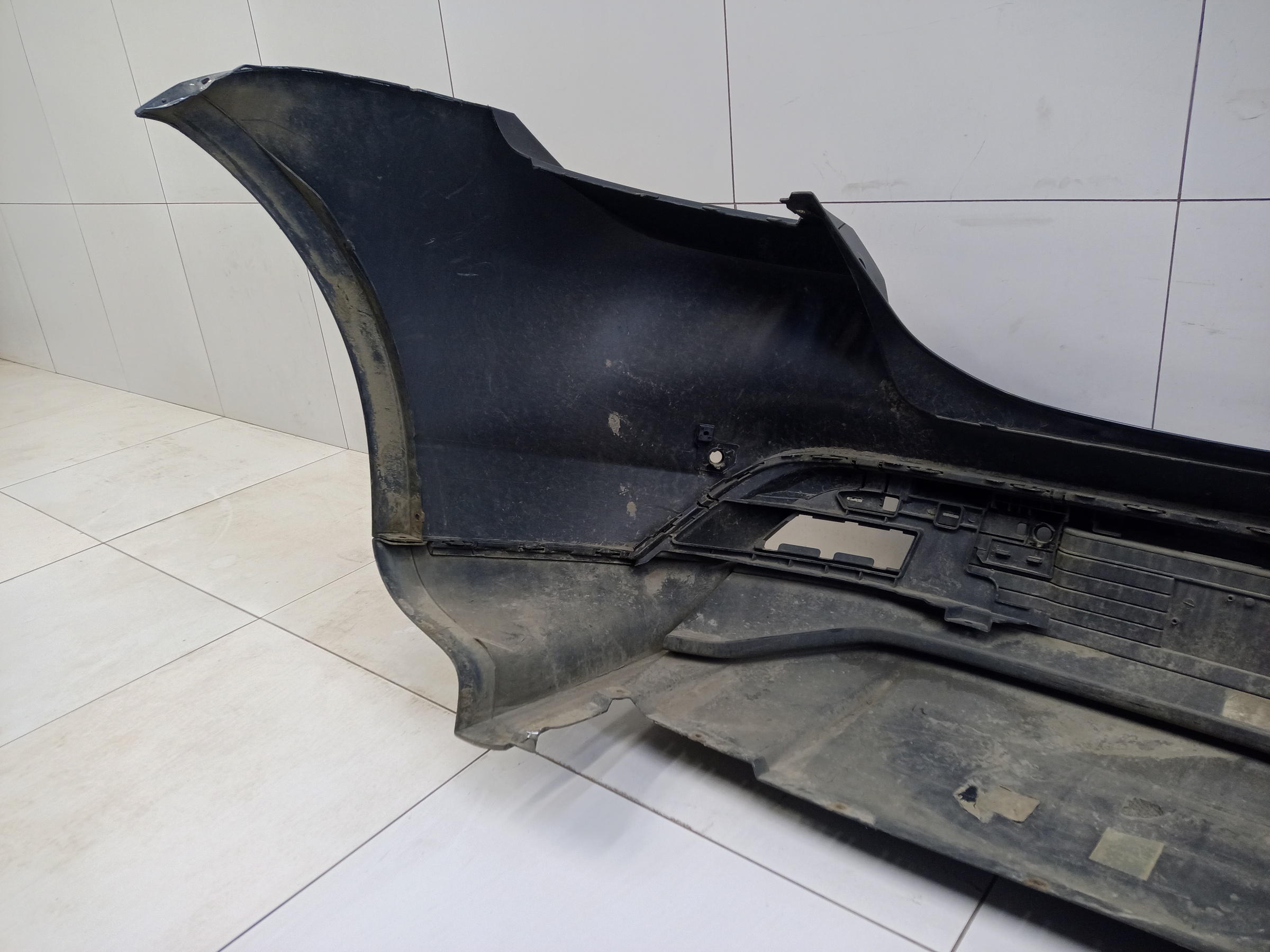 Бампер задний Porsche Taycan