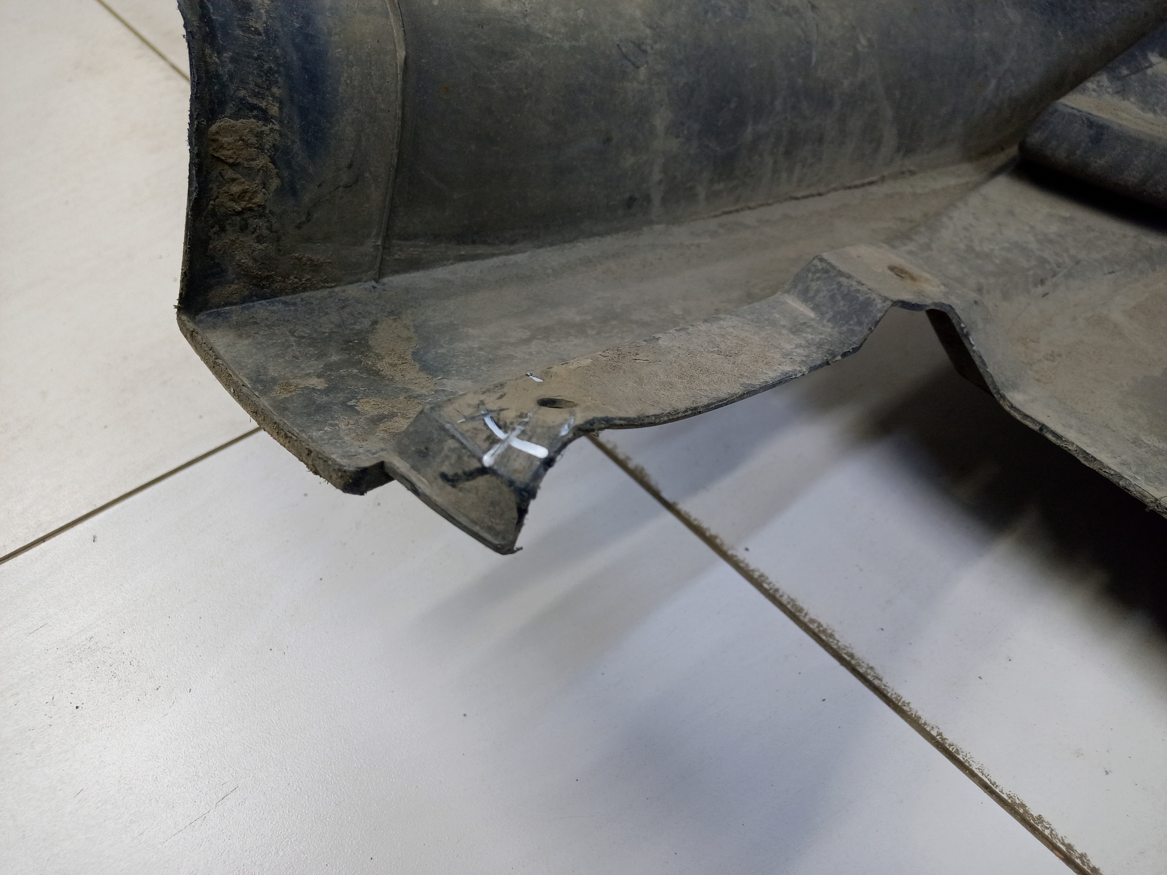 Бампер задний Porsche Taycan