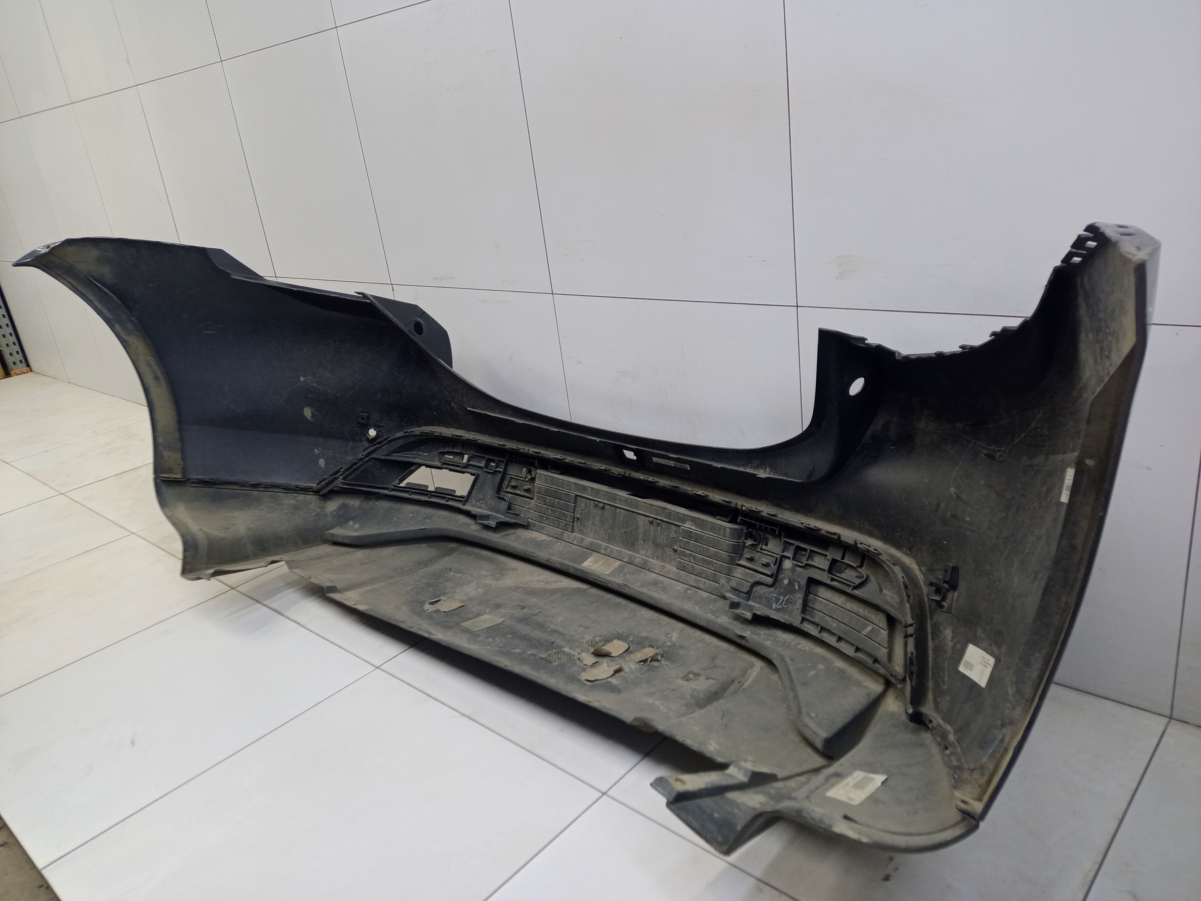 Бампер задний Porsche Taycan