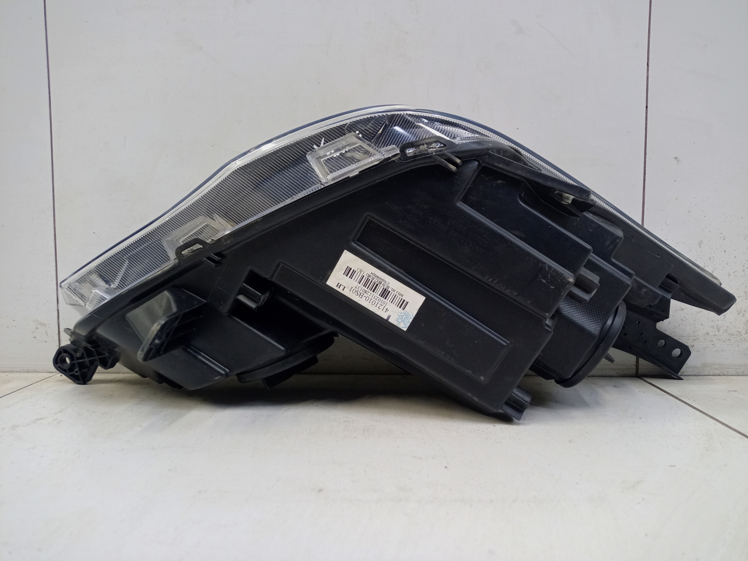 Фара передняя левая Changan Alsvin галоген линза