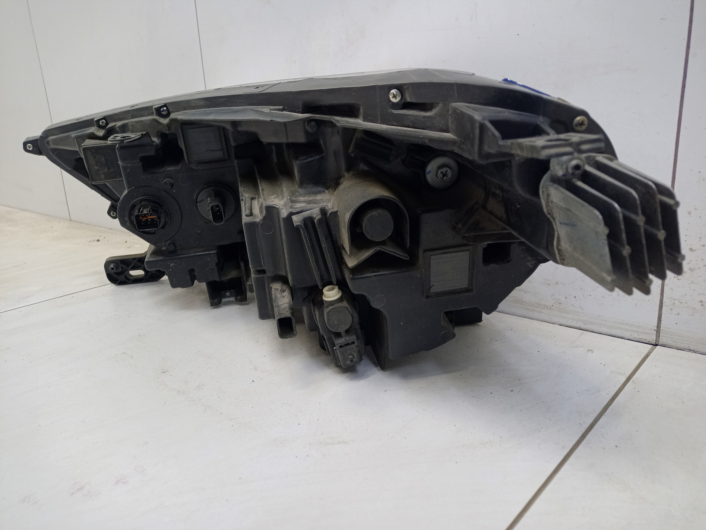 Фара передняя правая Haval M6 2 LED