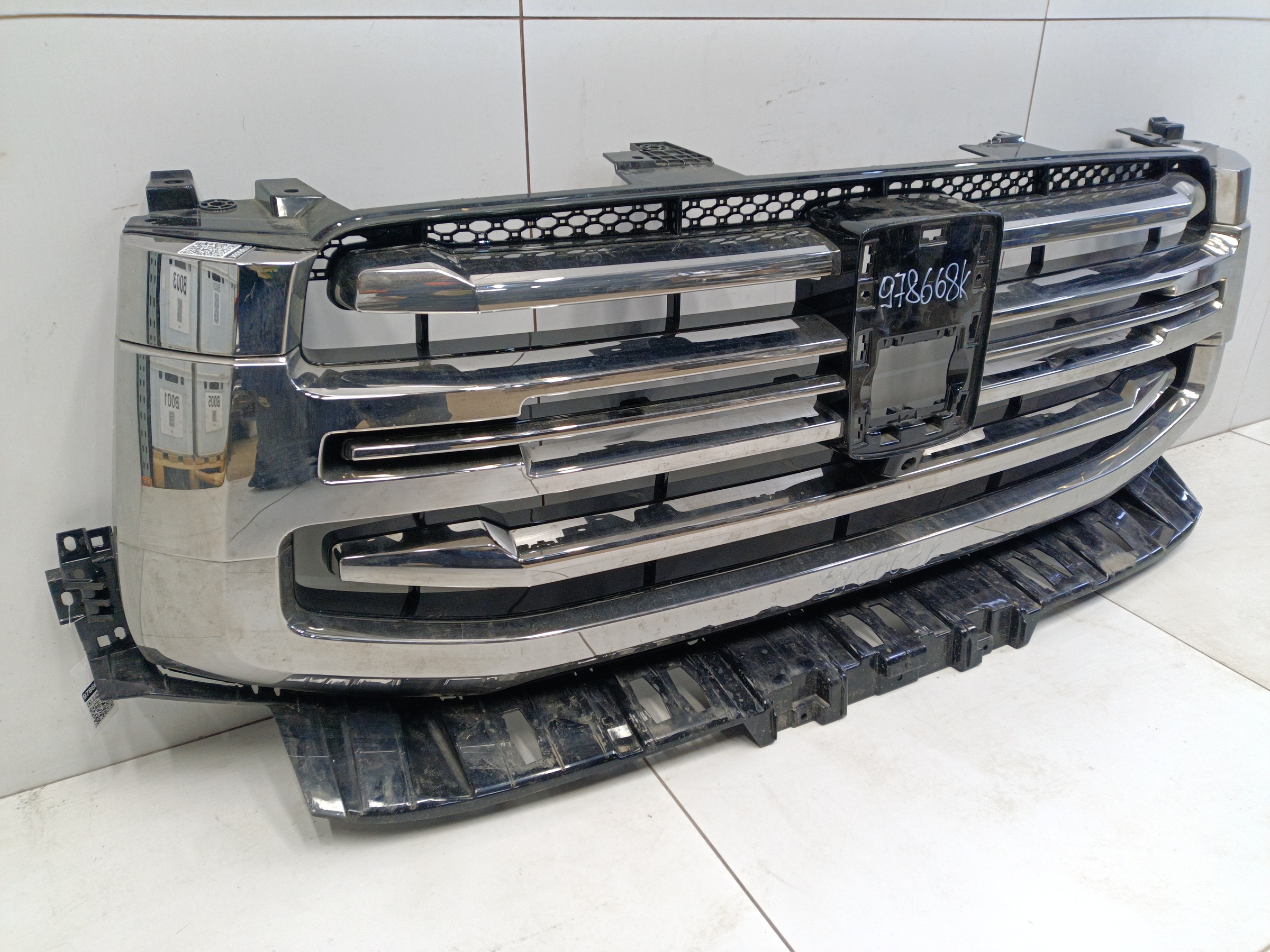 Решетка радиатора Tank 500