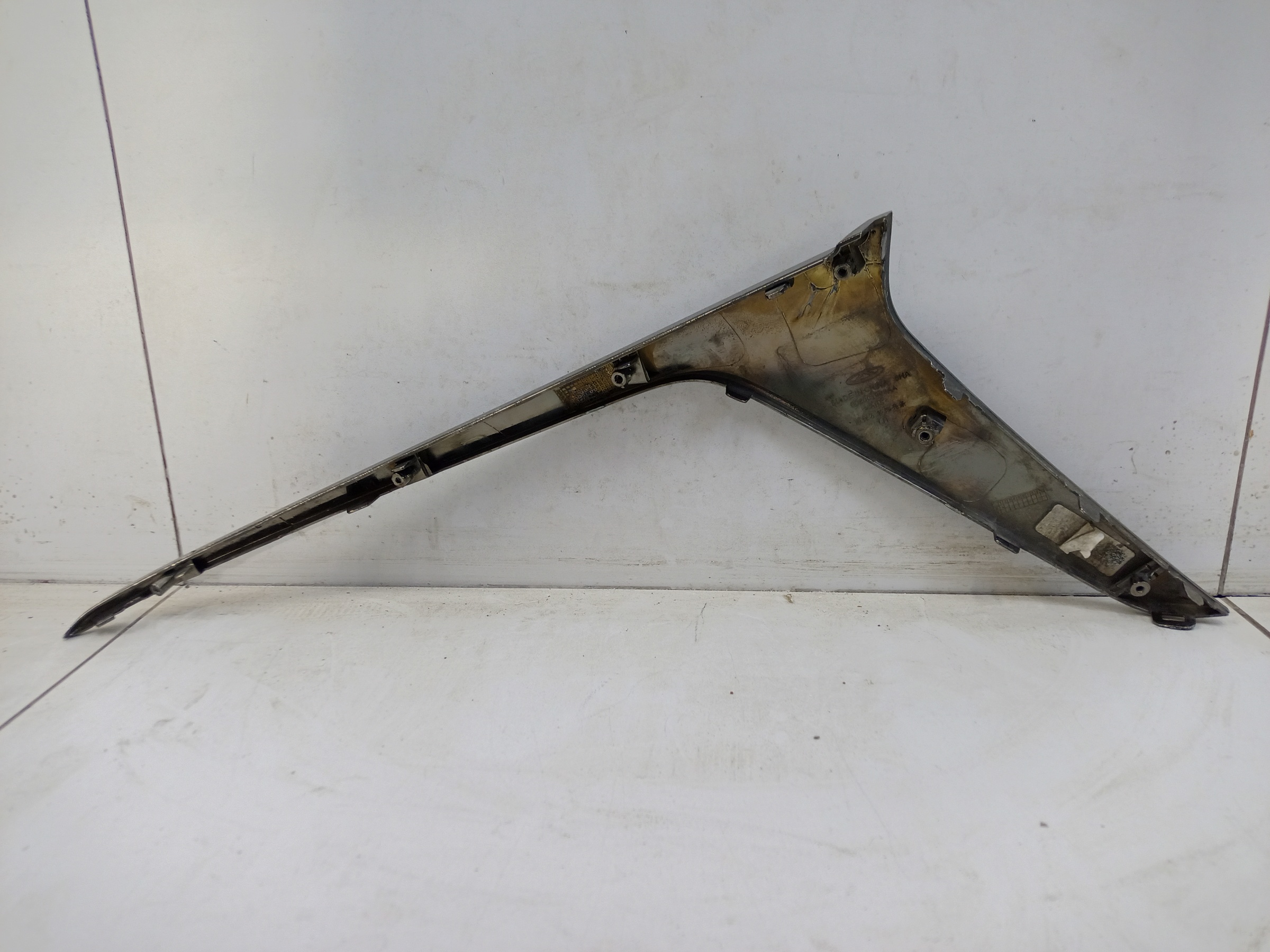 Накладка переднего бампера левая черный хром Chery Tiggo 7 Pro Max